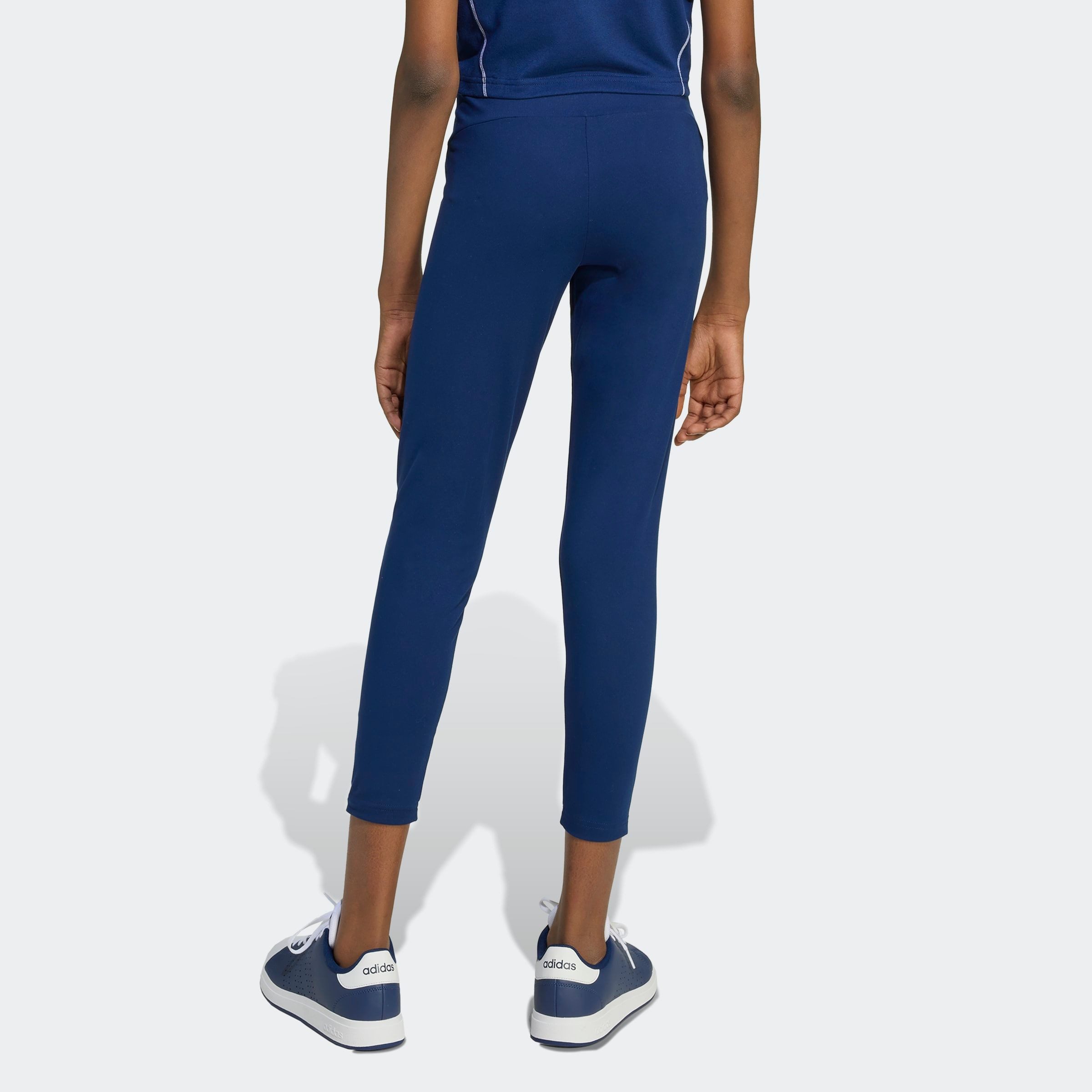 adidas Sportswear Trainingstights TRAIN ESSENTIALS COLLEGIATE PRINT KIDS LEGGINGS für Kinder, eng anliegender Schnitt, mit CLIMACOOL Technologie