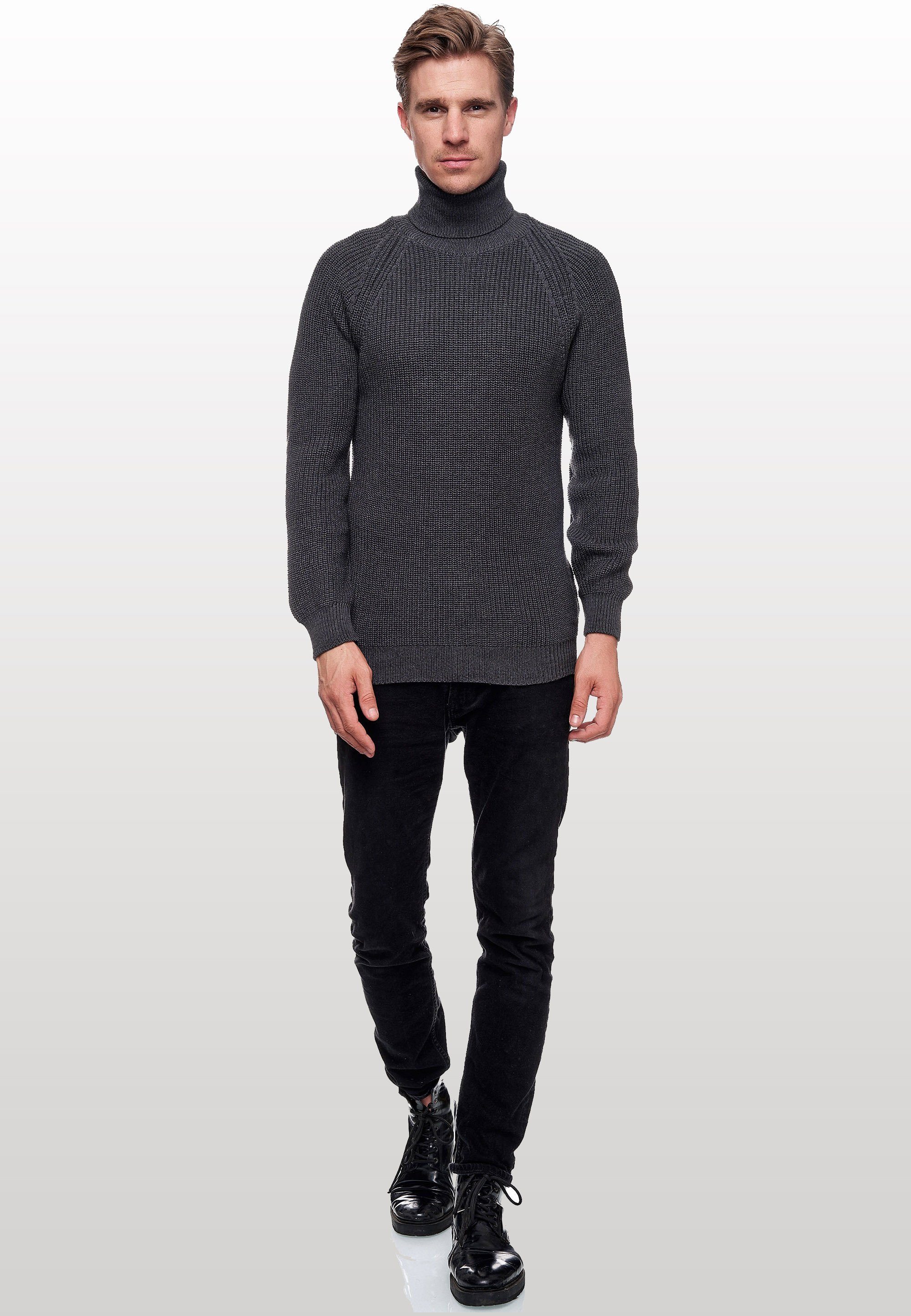 Rusty Neal Rollkragenpullover mit kuscheligem Rollkragen