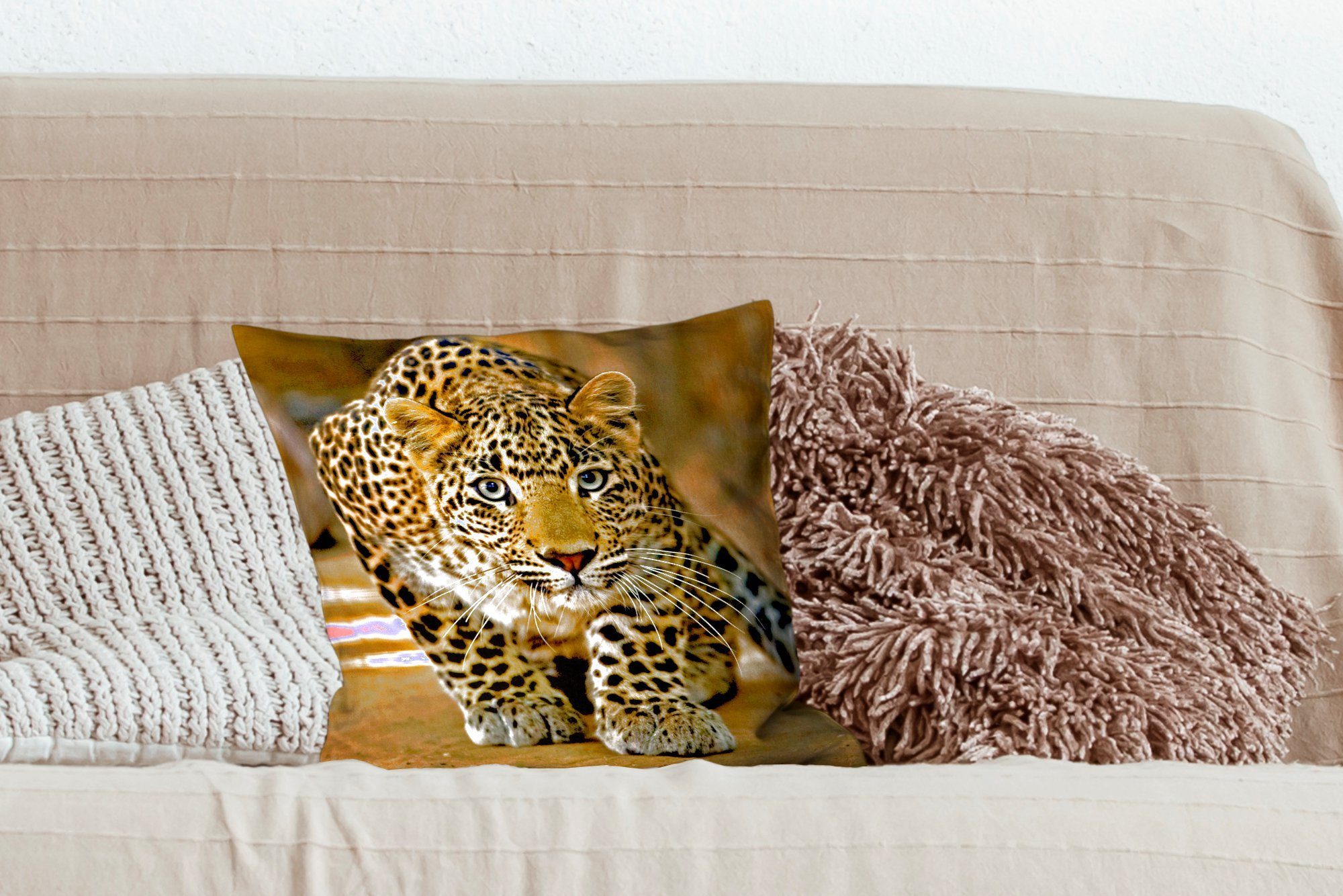 Zierkissen - Sofakissen Raubtier Dekokissen Füllung Porträt, mit Leopard Wohzimmer, für Deko, Schlafzimmer, MuchoWow -