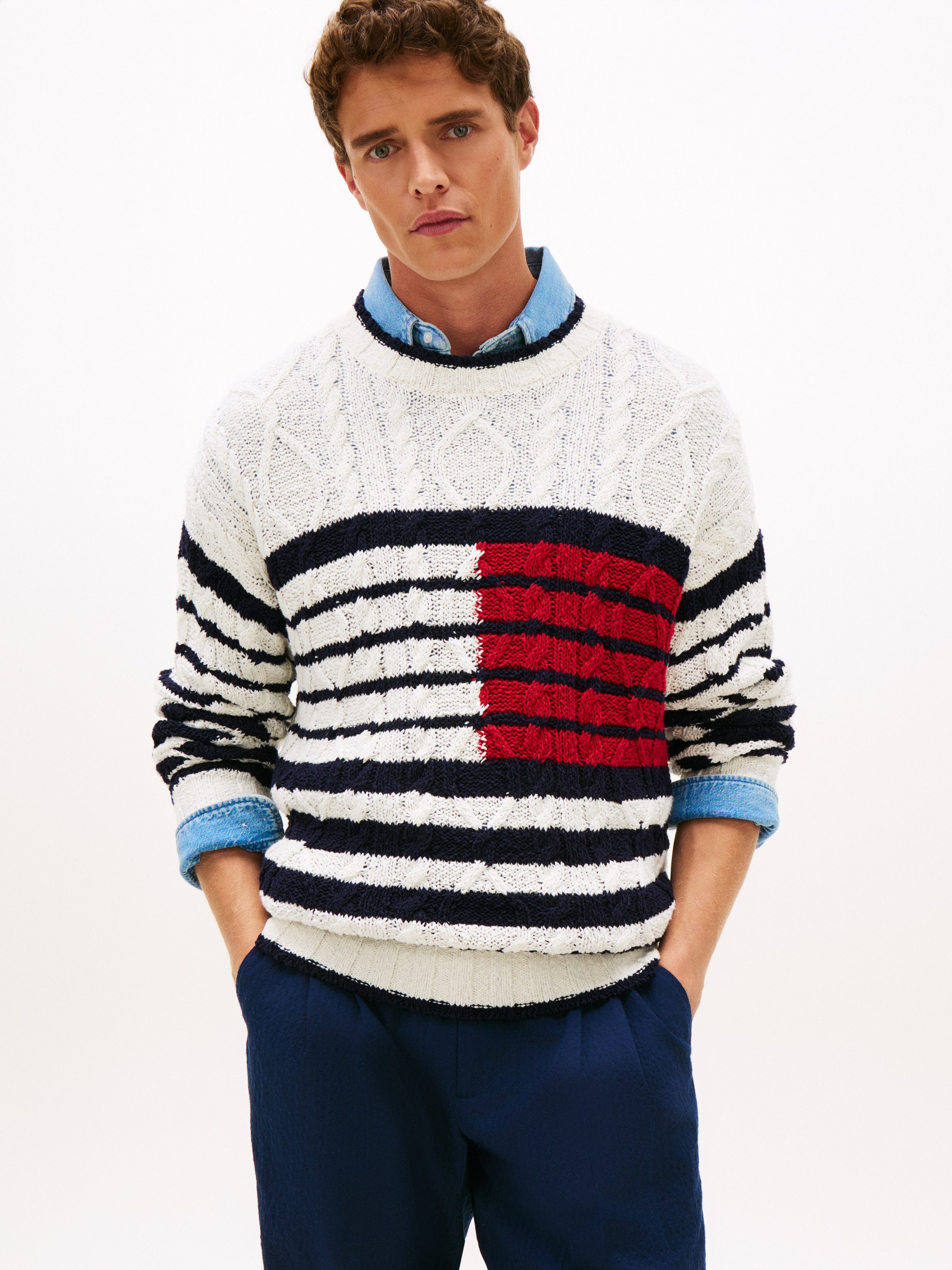Tommy Hilfiger Strickpullover BRETON FLAG CABLE Regular fit mit Rundhalsausschnitt