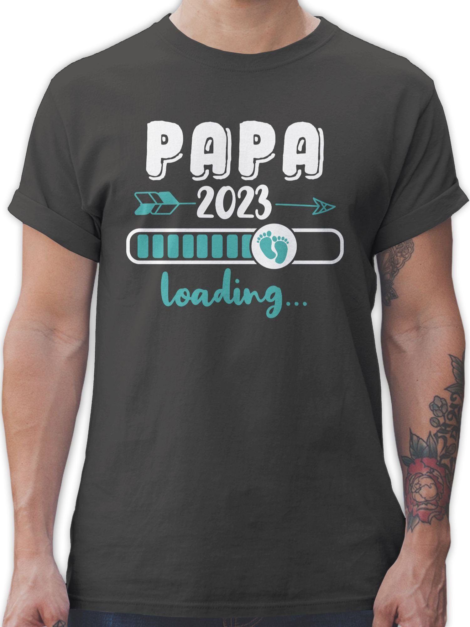 Shirtracer T-Shirt Papa 2023 Baby Loading Vatertag Geschenk für Papa 03 Dunkelgrau