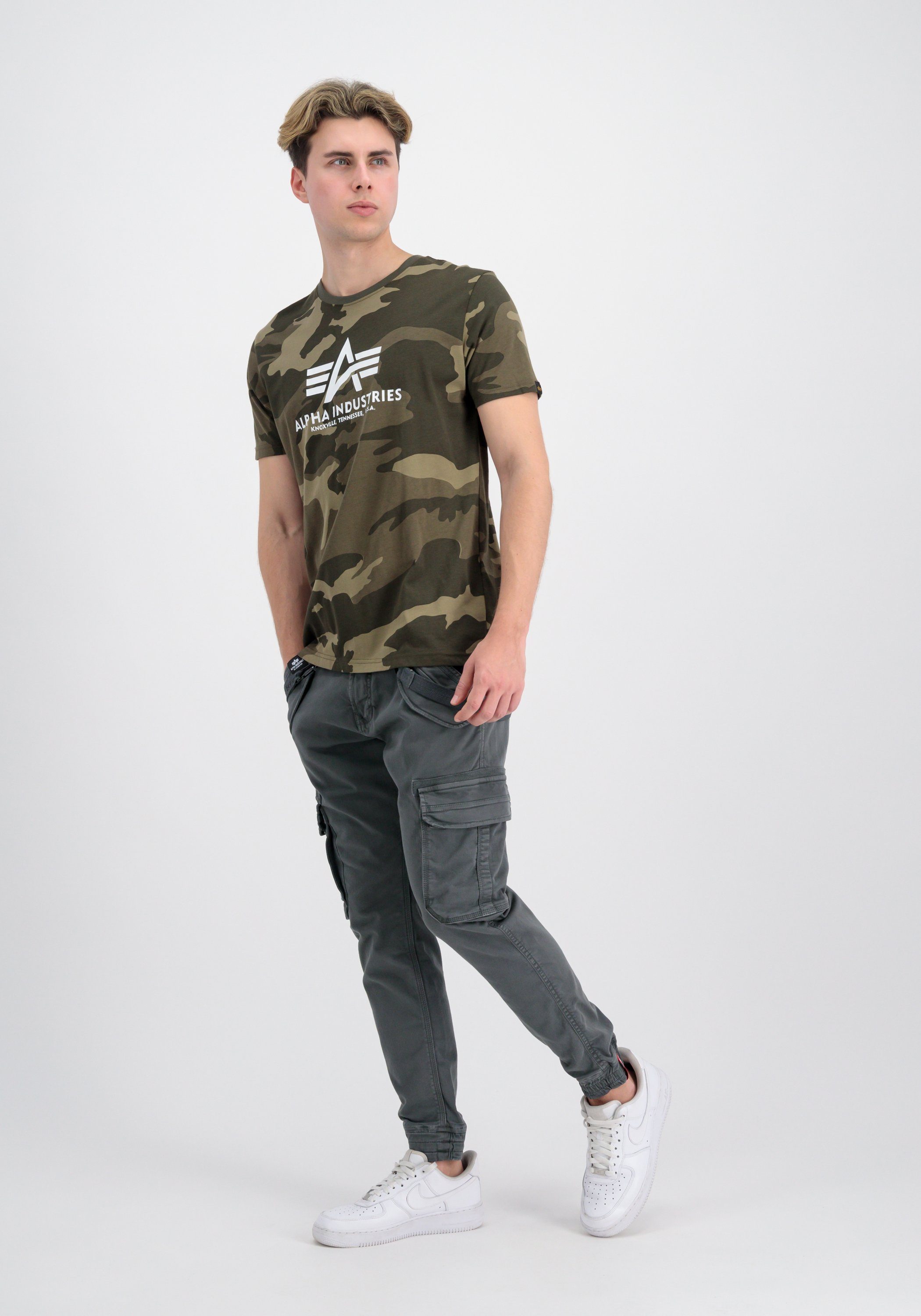 T-Shirt Industries Men Basic Alpha - olive Camo Alpha Industries camo T-Shirts T-Shirt