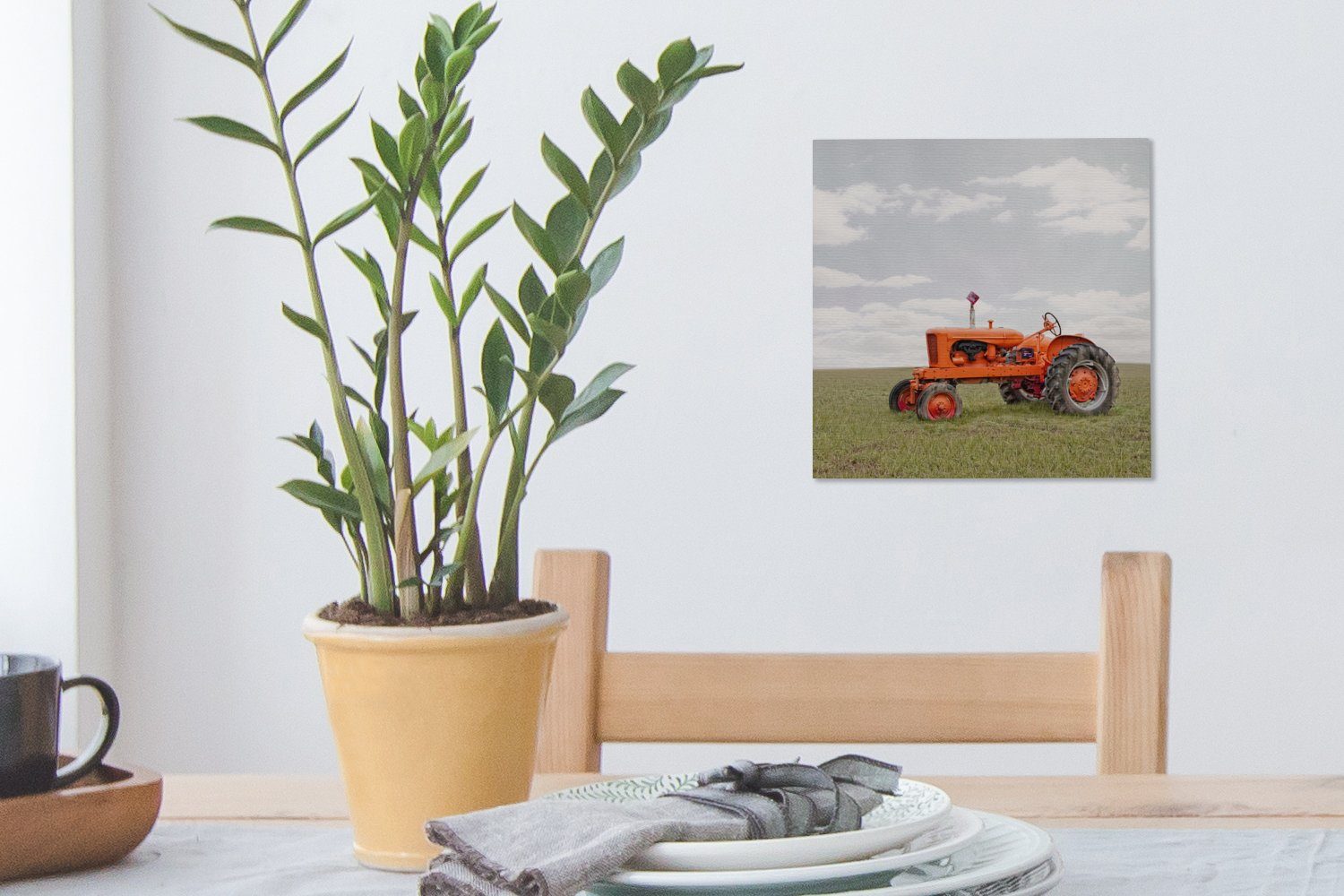 Wohnzimmer Leinwand Schlafzimmer - OneMillionCanvasses® für Bilder - Leinwandbild Räder St), (1 Vintage, Traktor