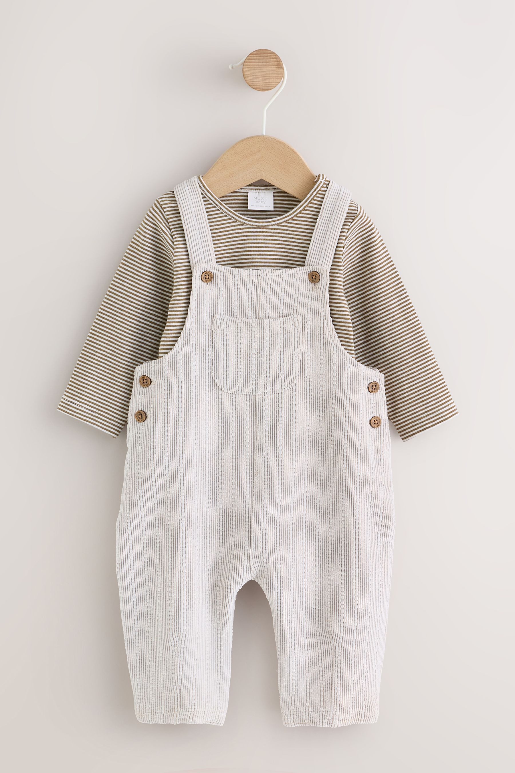 Next Body & Hose Latzhose aus Cord und Bodysuit für Babys im Set (2-tlg)