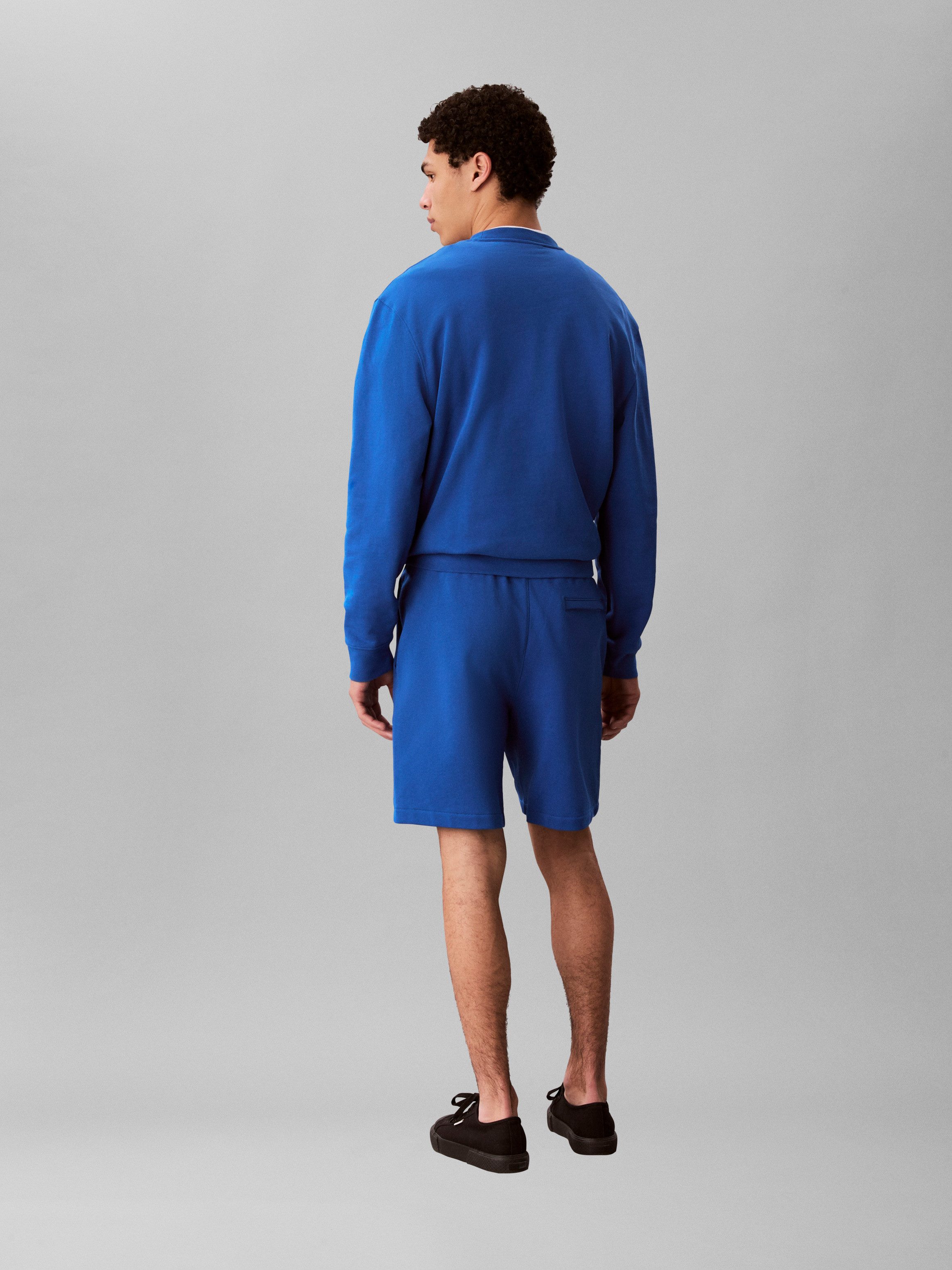 Calvin Klein Jeans Sweatshorts Regular Fit, Logo-Badge, Seitentaschen – Bild 5 von 5