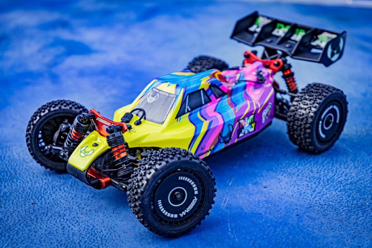 Absima RC-Auto 1:12 Brushless 3S High-Speed Buggy NEON FURRY Allrad (Set, inkl. 2.4 GHz Fernsteuerung, 3S Fahrakku und USB Ladekabel), 100% Elektrisch