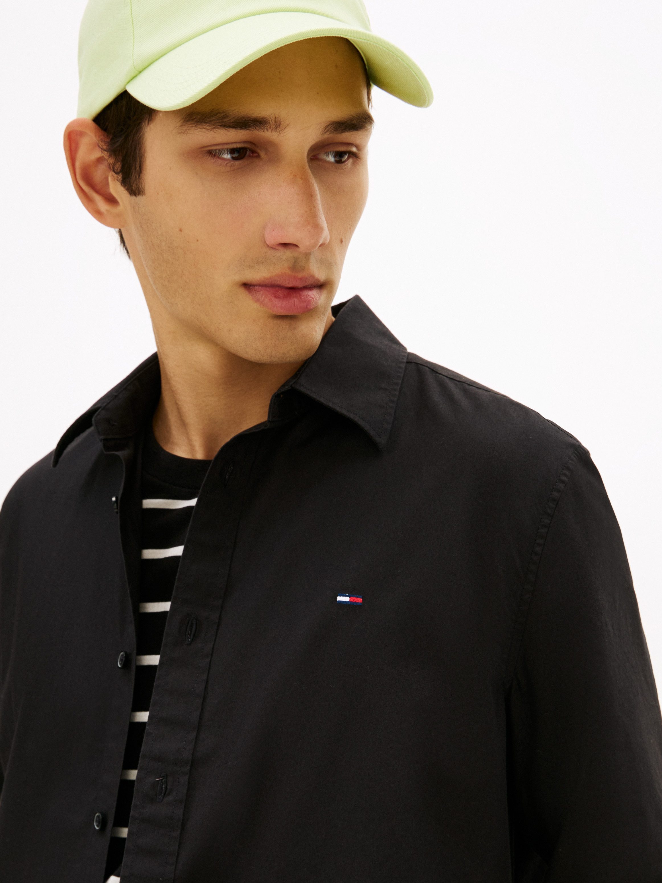Tommy Jeans Langarmhemd TJM POPLIN Regular fit, Kentkragen