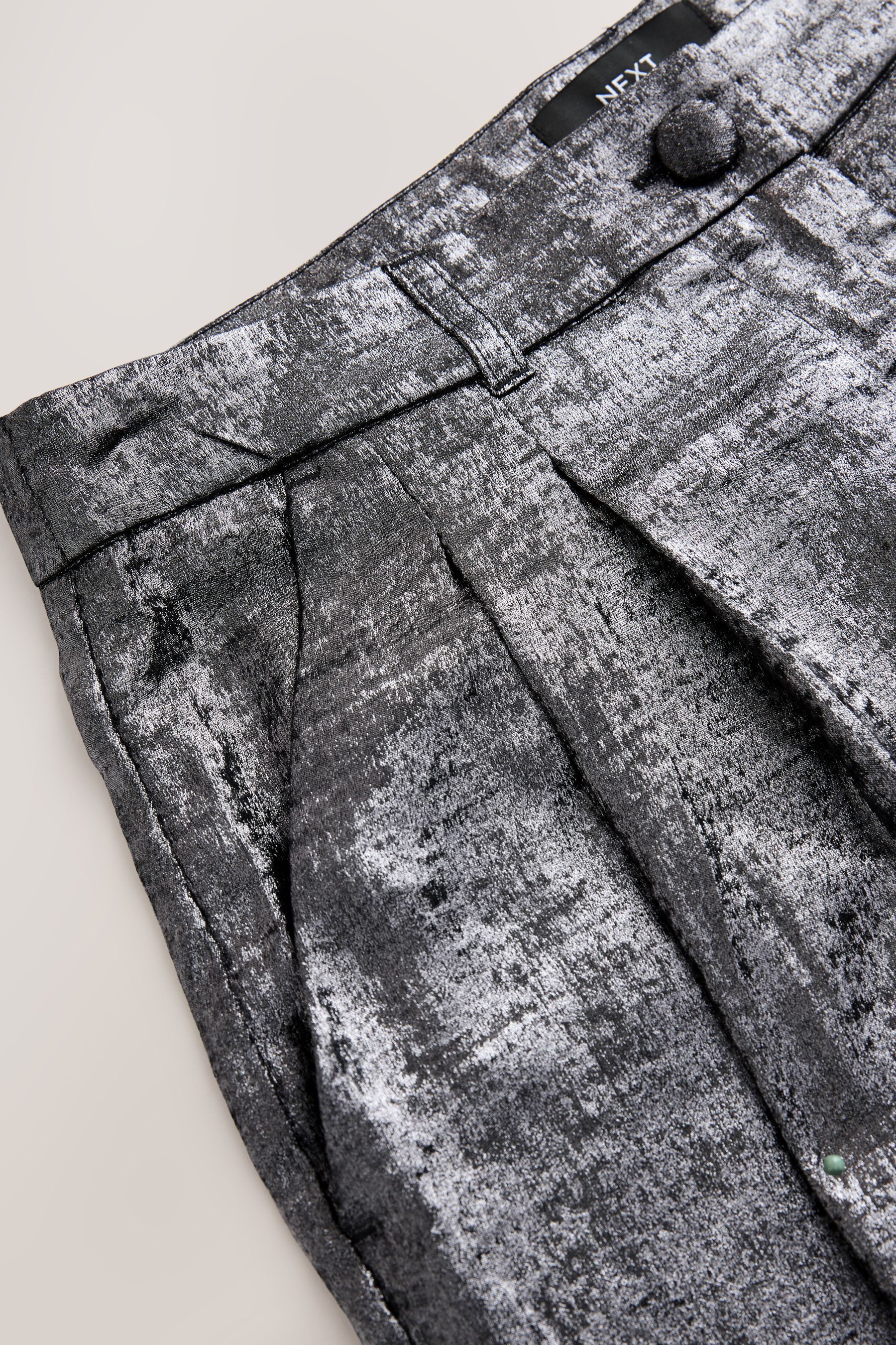 Next Shorts Metallic-Shorts (1-tlg) – Bild 4 von 5