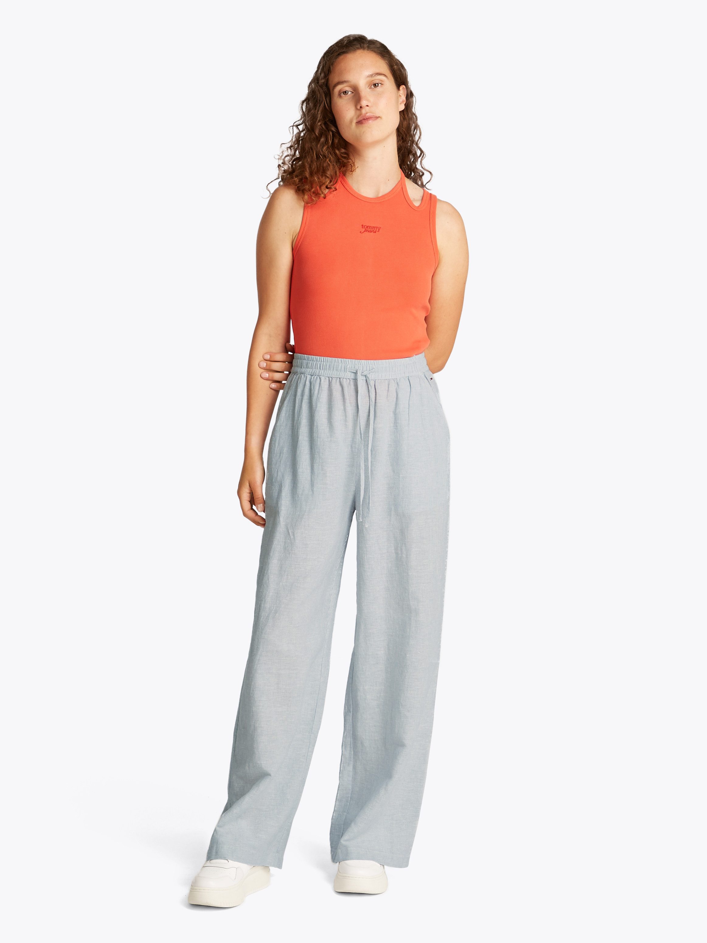 Tommy Jeans Webhose TJW LINEN PANT mit Logostickerei