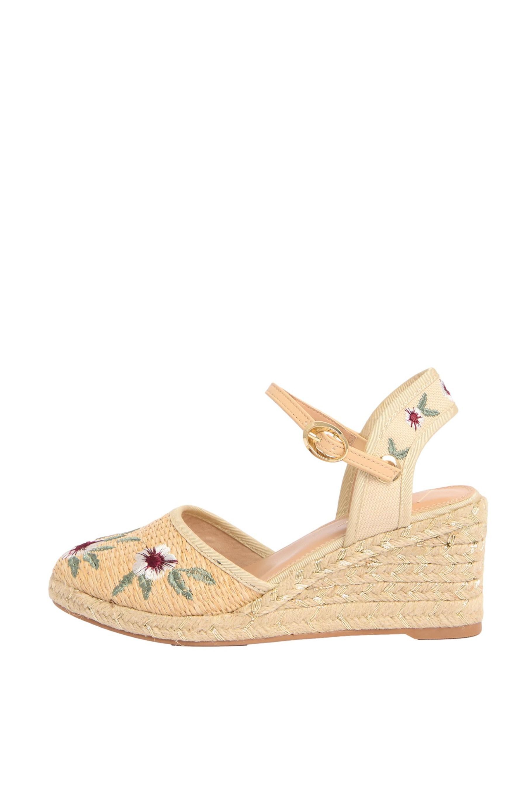 LIPSY Lipsy Espadrilles mit Blumenspitze und Keilabsatz Keilsandalette (1-tlg)