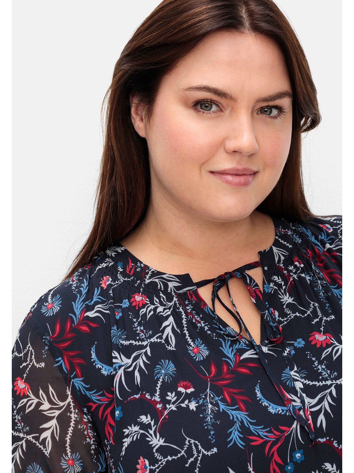 Sheego Maxikleid Große Größen aus Chiffon, mit blickdichtem Futter