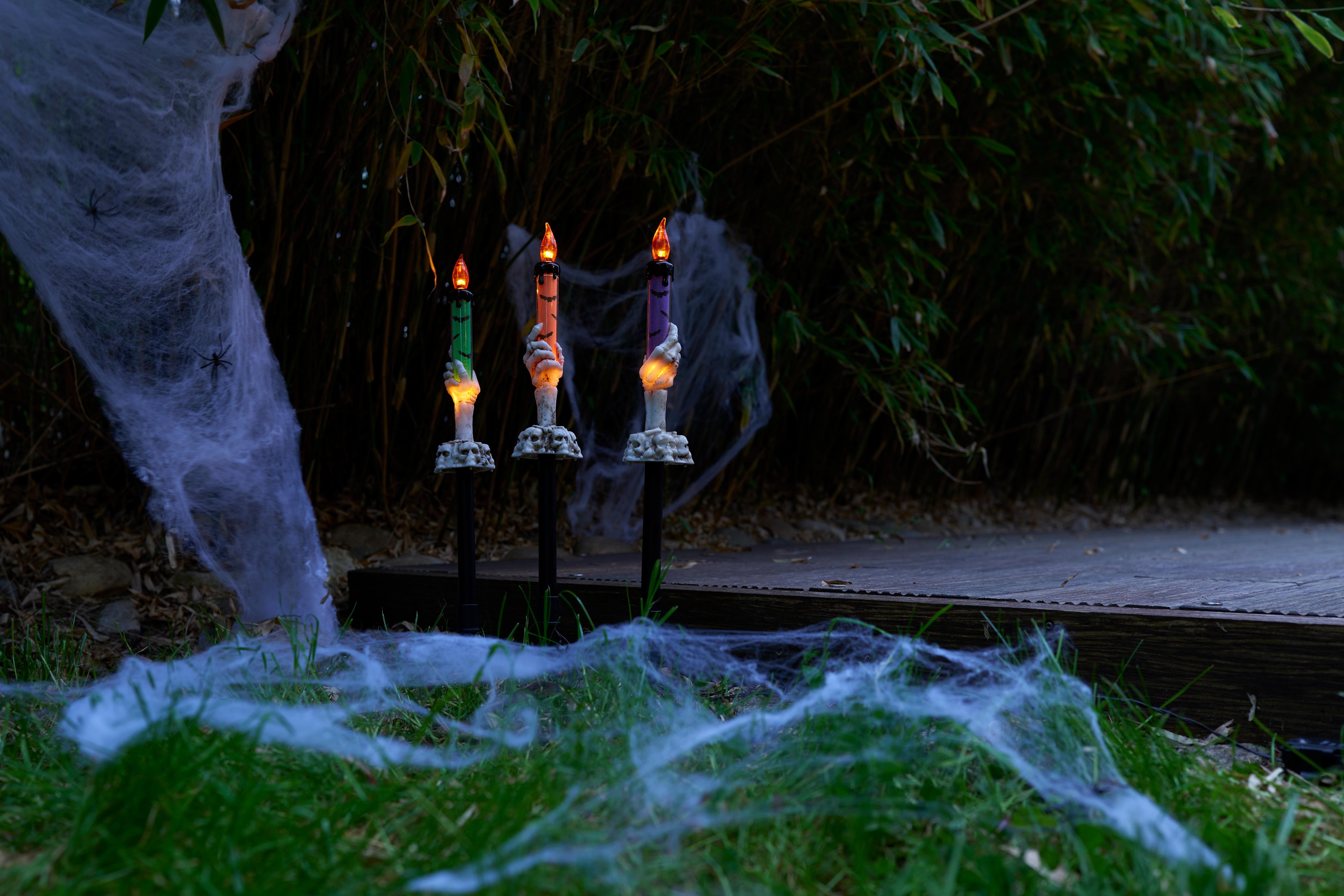 Northpoint LED Dekofigur Halloween Batterie Deko LED Schädellicht mit 2xAA Batterien