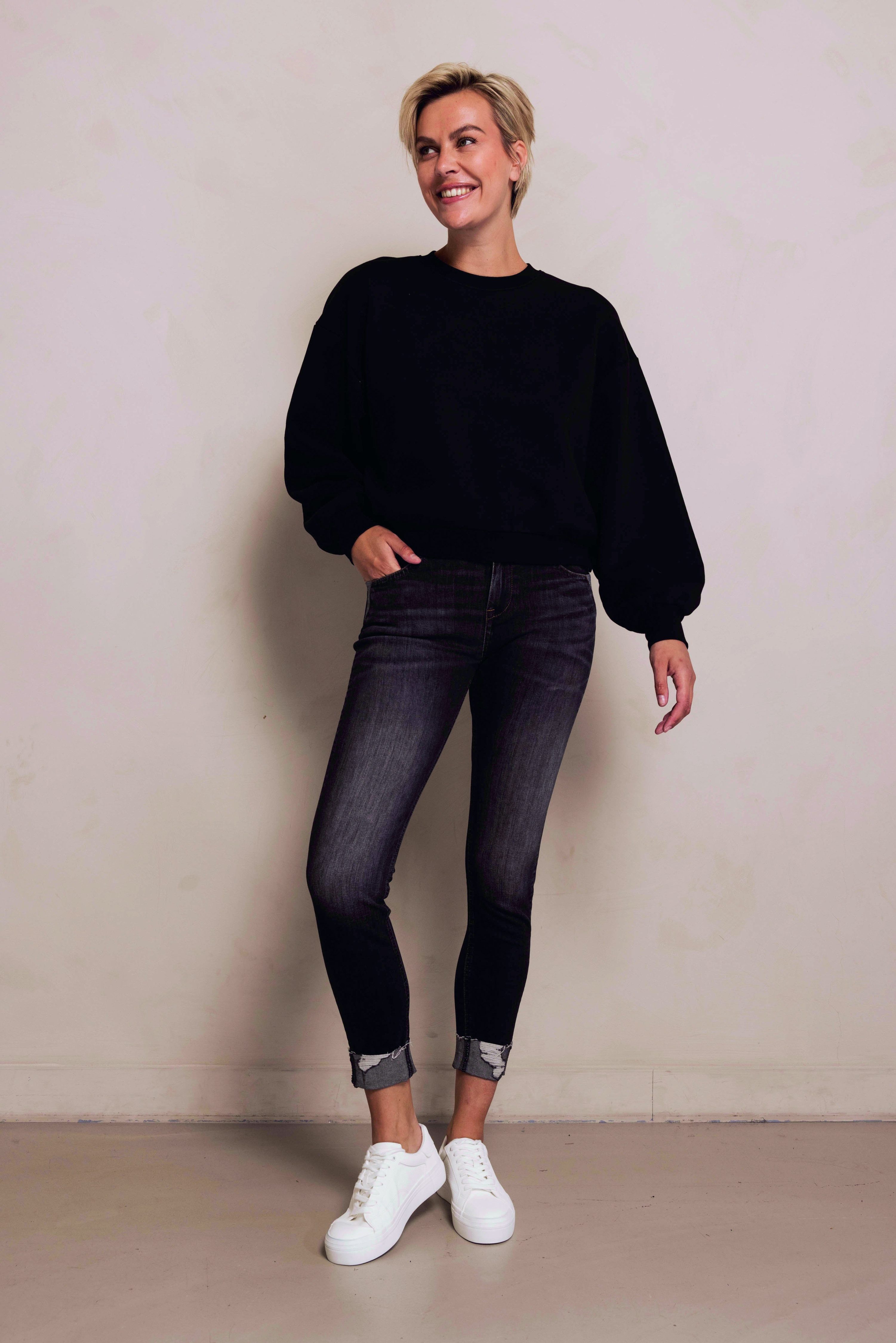 Zhrill Sweatshirt ZHUTE