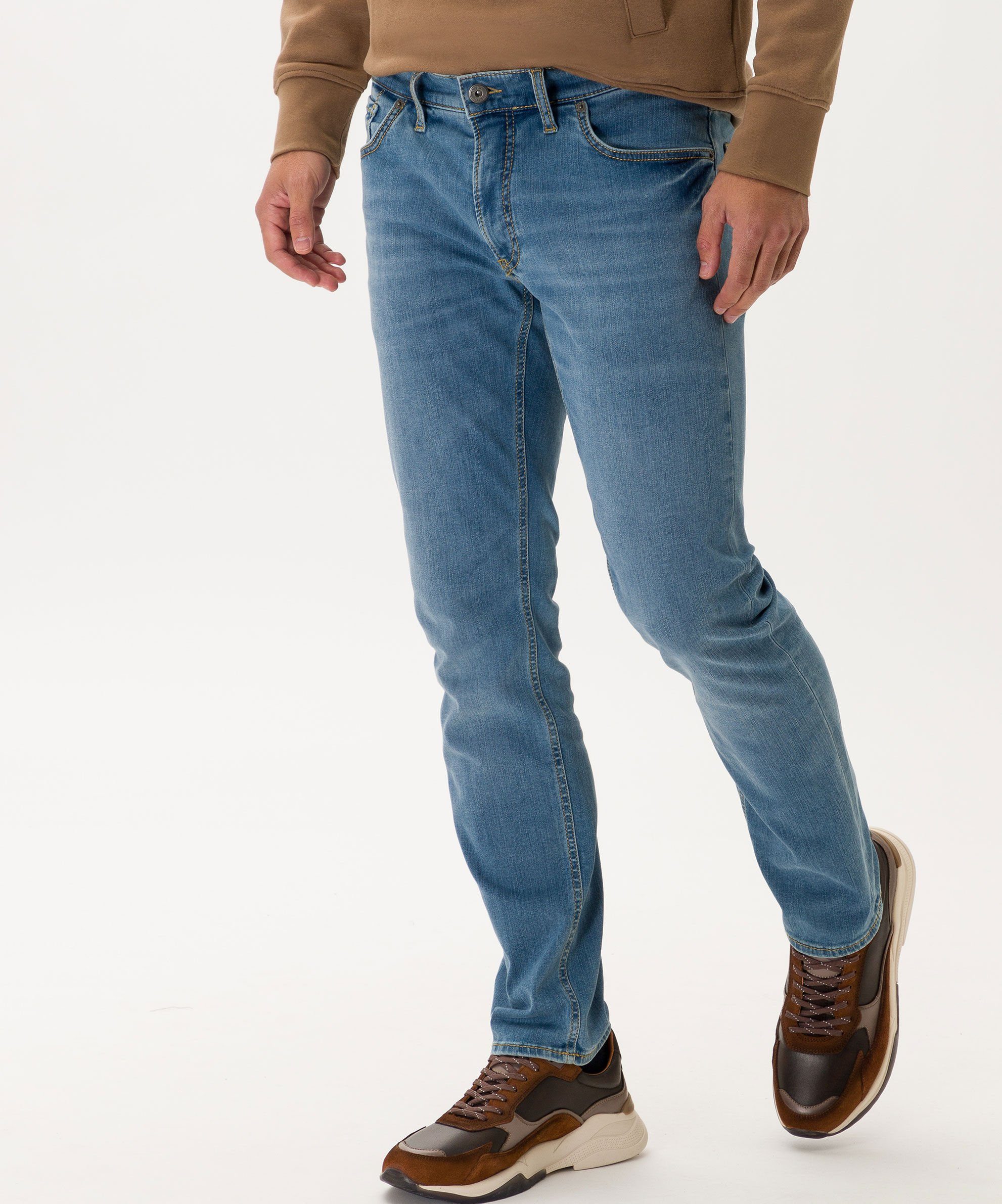 Brax 5-Pocket-Jeans Style CHUCK Hi-FLEX Denim slightly blue used
