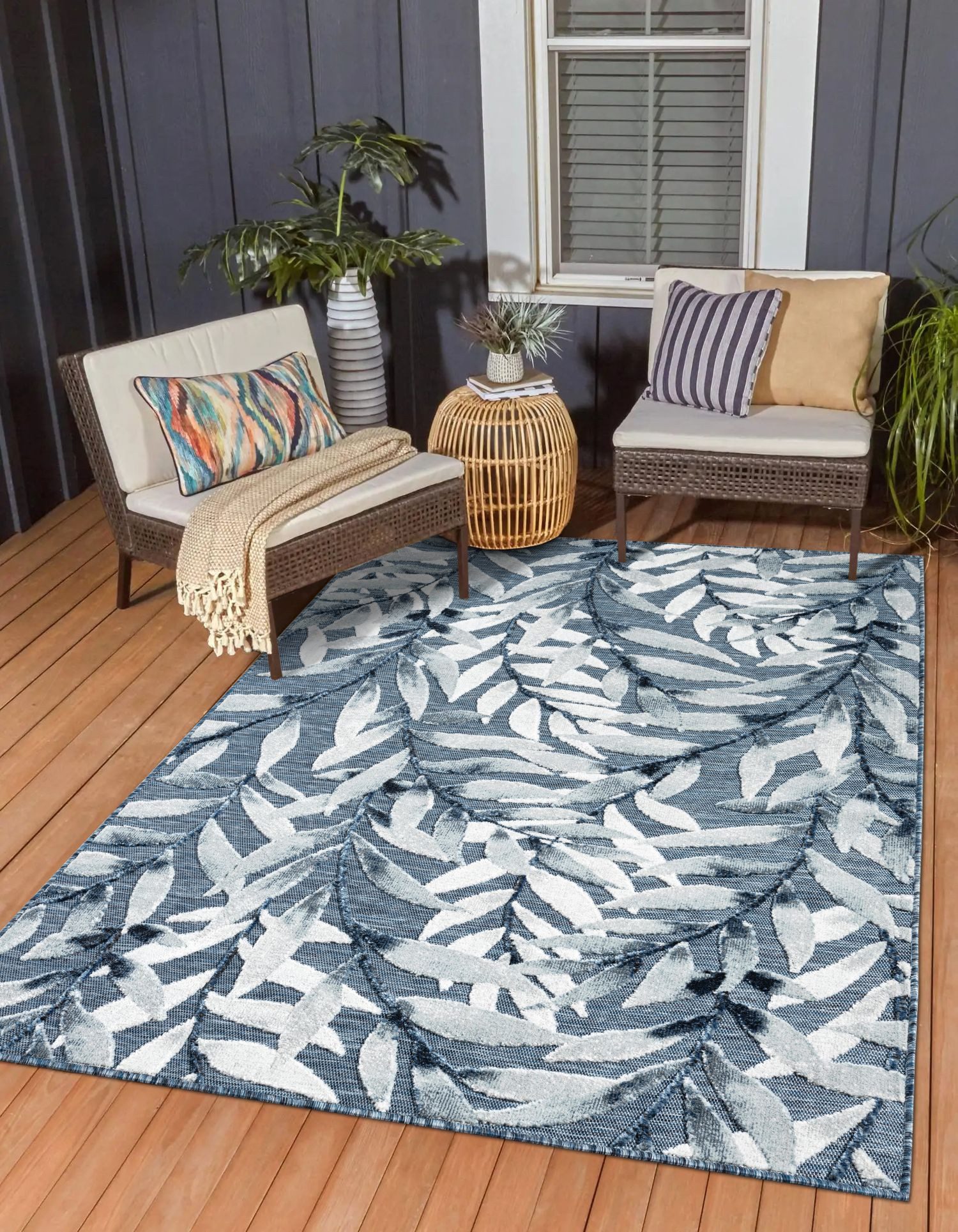 Wohnando Teppich MY-RUG Outdoor-Teppich "Laurel" 150x80 cm, blau, rechteckig, Höhe: 8 mm, mit floralem Hoch-Tief-Design, für draußen