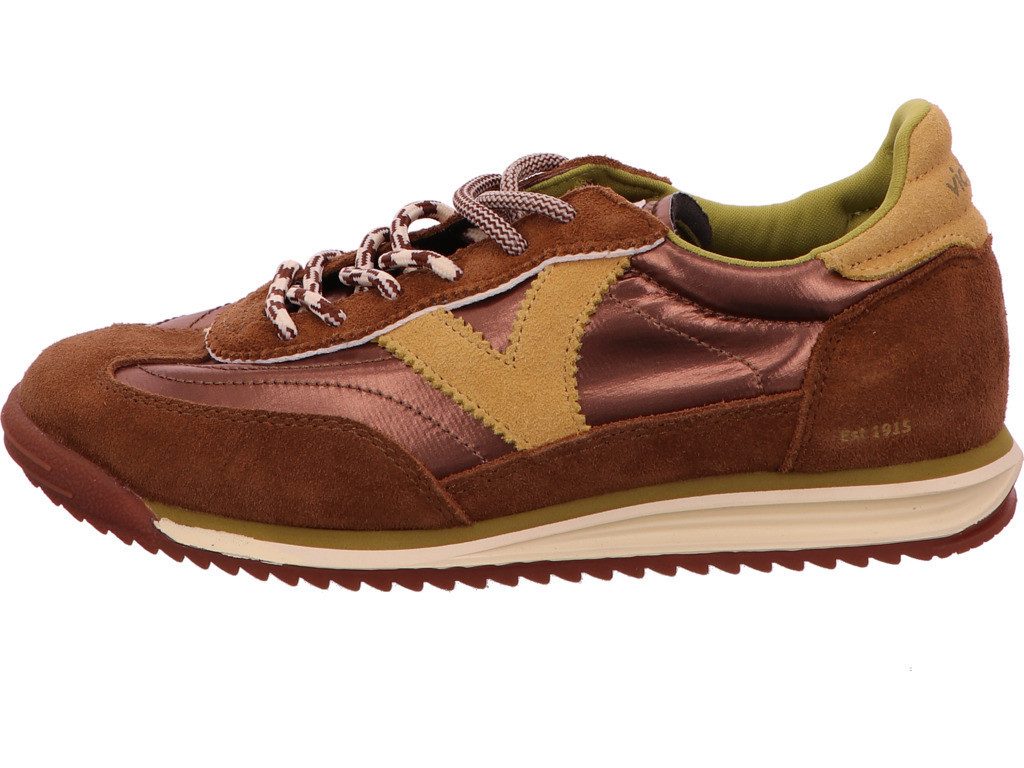 Victoria Sneaker