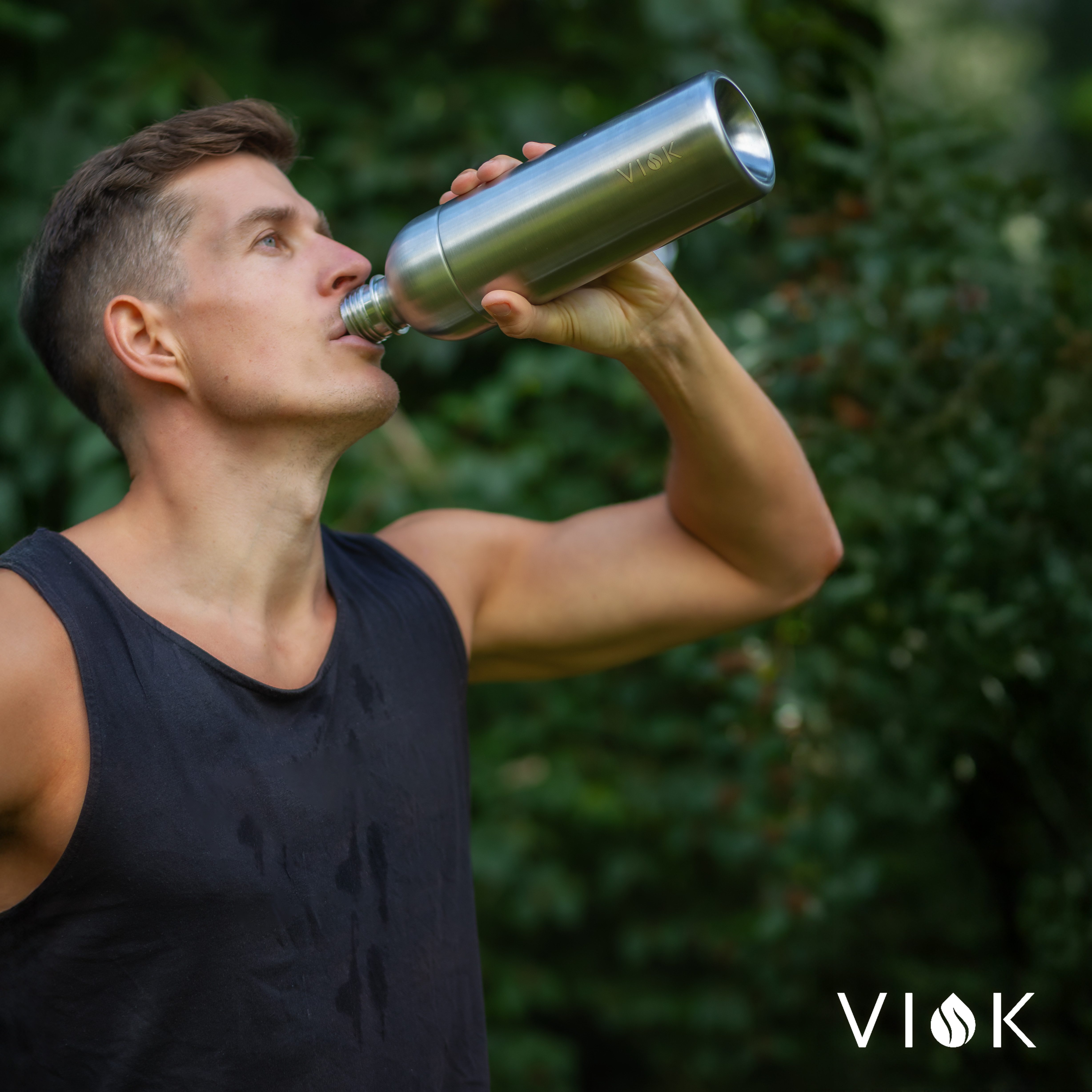 VIOK Wassersprudler Flasche Edelstahlflasche 1,3 L für Aarke Carbonator 3, SMEG, Brita, Arendo, Mit Trageschlaufe, Spülmaschinenfest, kein Ablaufdatum – Bild 5 von 5
