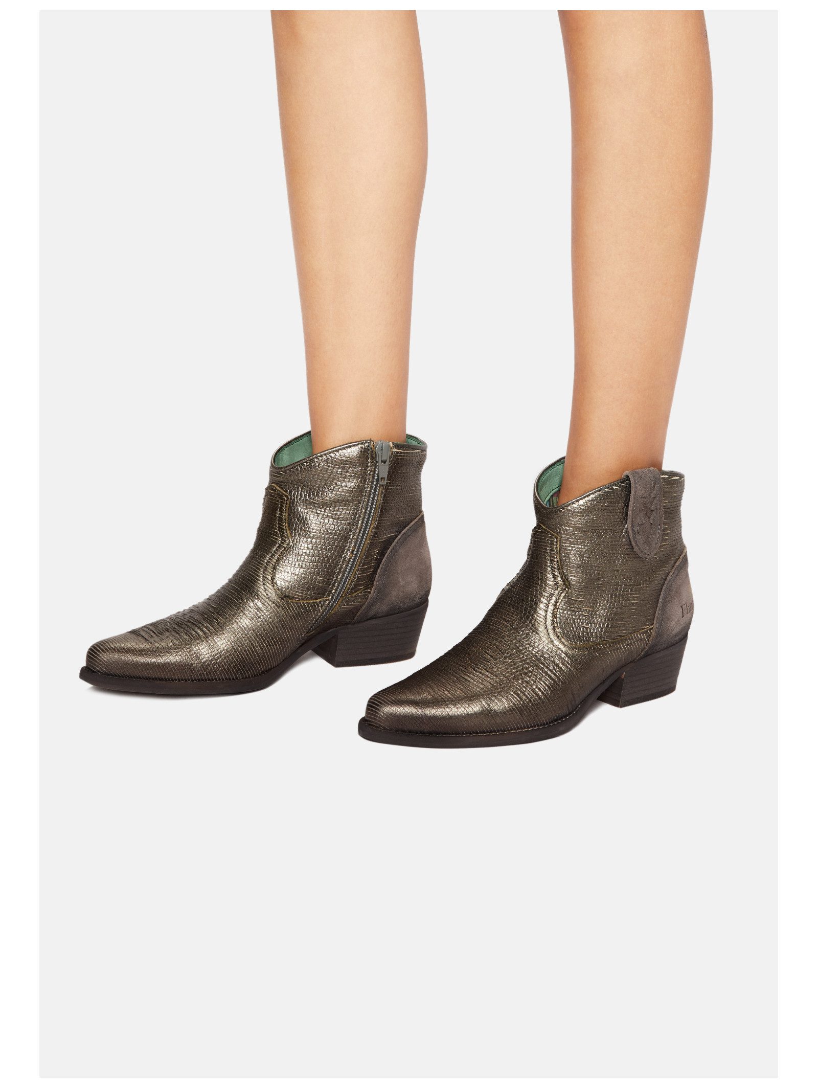 Felmini Stiefelette Leder . Cowboy Stiefelette