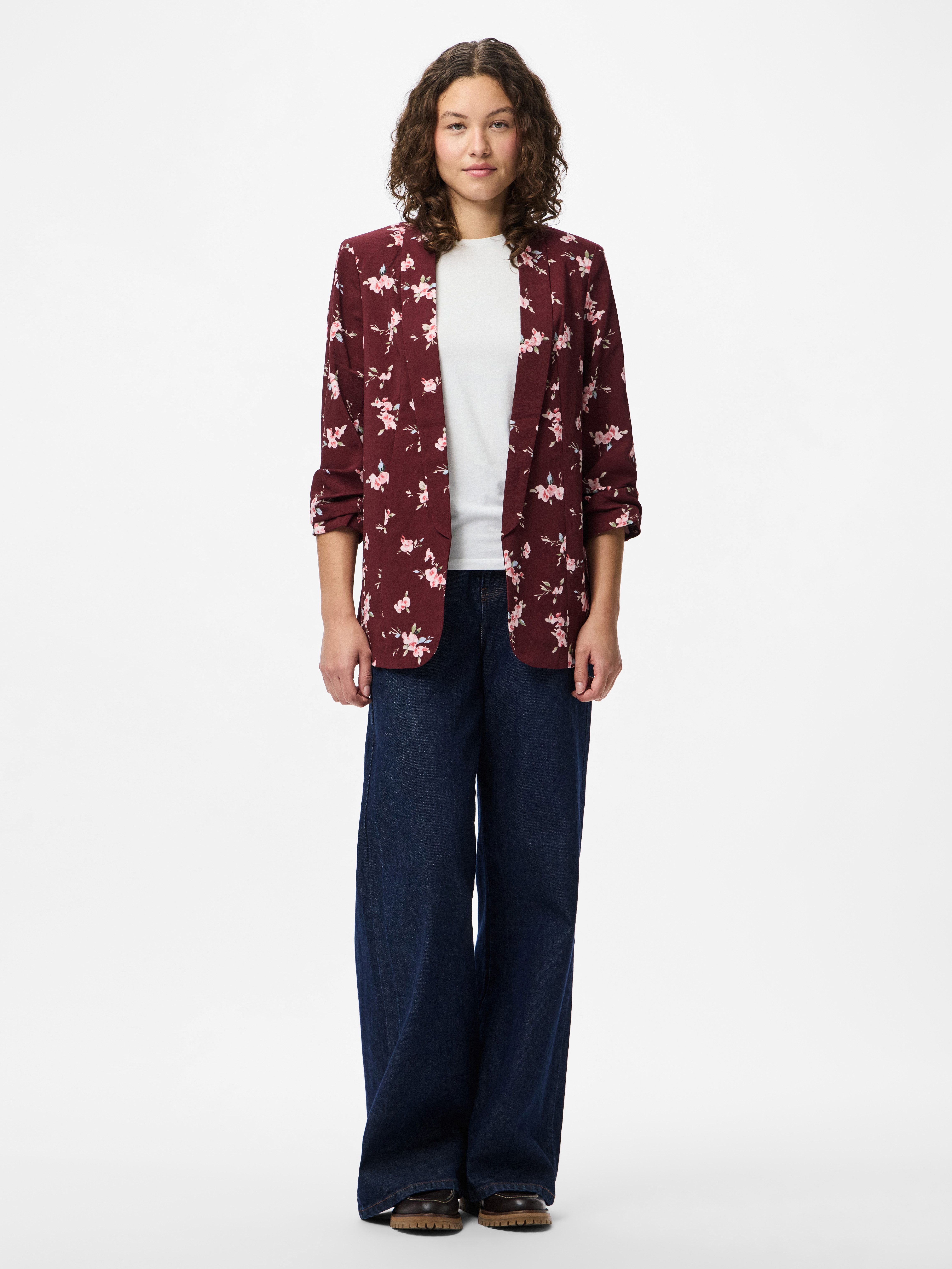 pieces Blusenblazer PCBOSELLA 3/4 PRINTED BLAZER NOOS mit 3/4 Ärmel