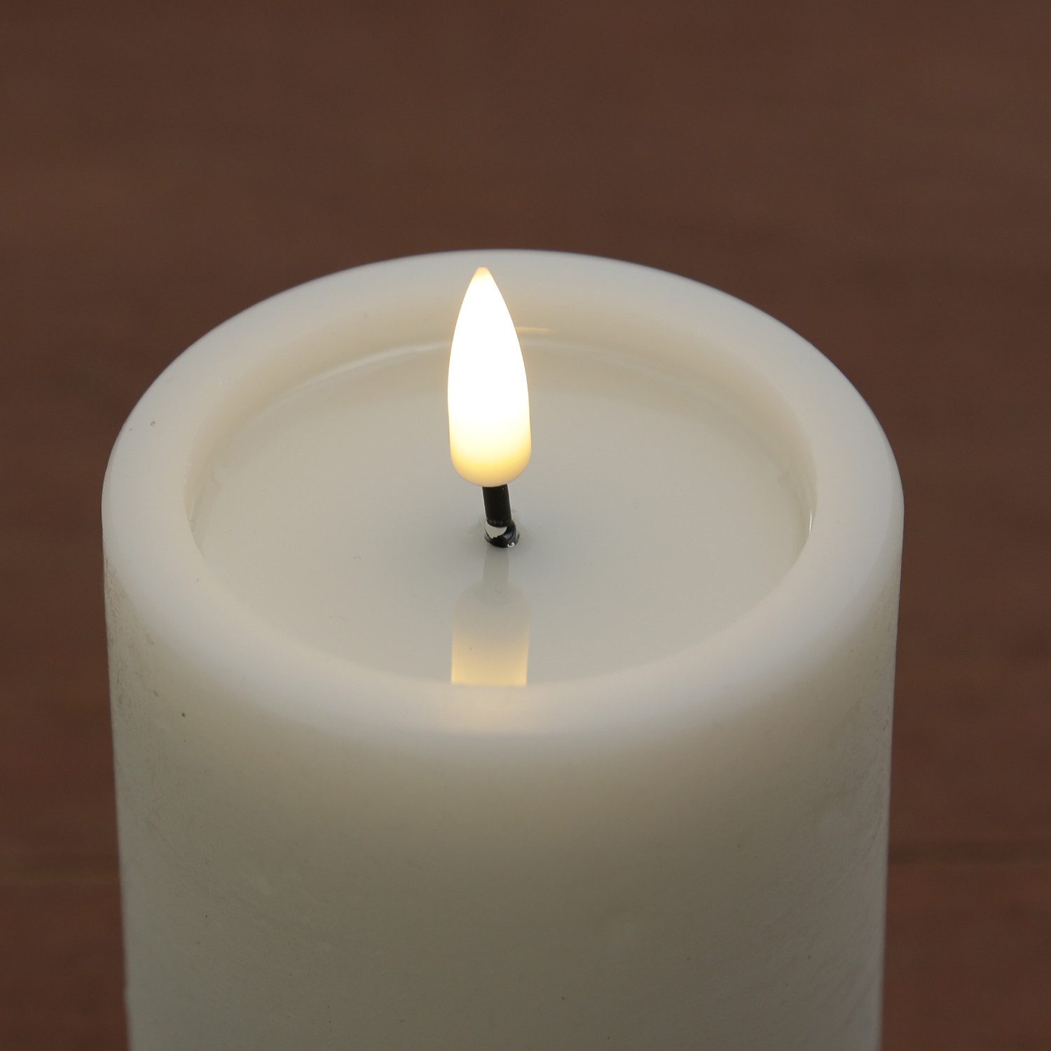 UNIQUE candles LED-Kerze LED Kerzenset UNIQUE Rustik-Optik H: 15cm mit Batterien Fernb. 4er Set, LED Classic, warmweiß (2100K bis 3000K)