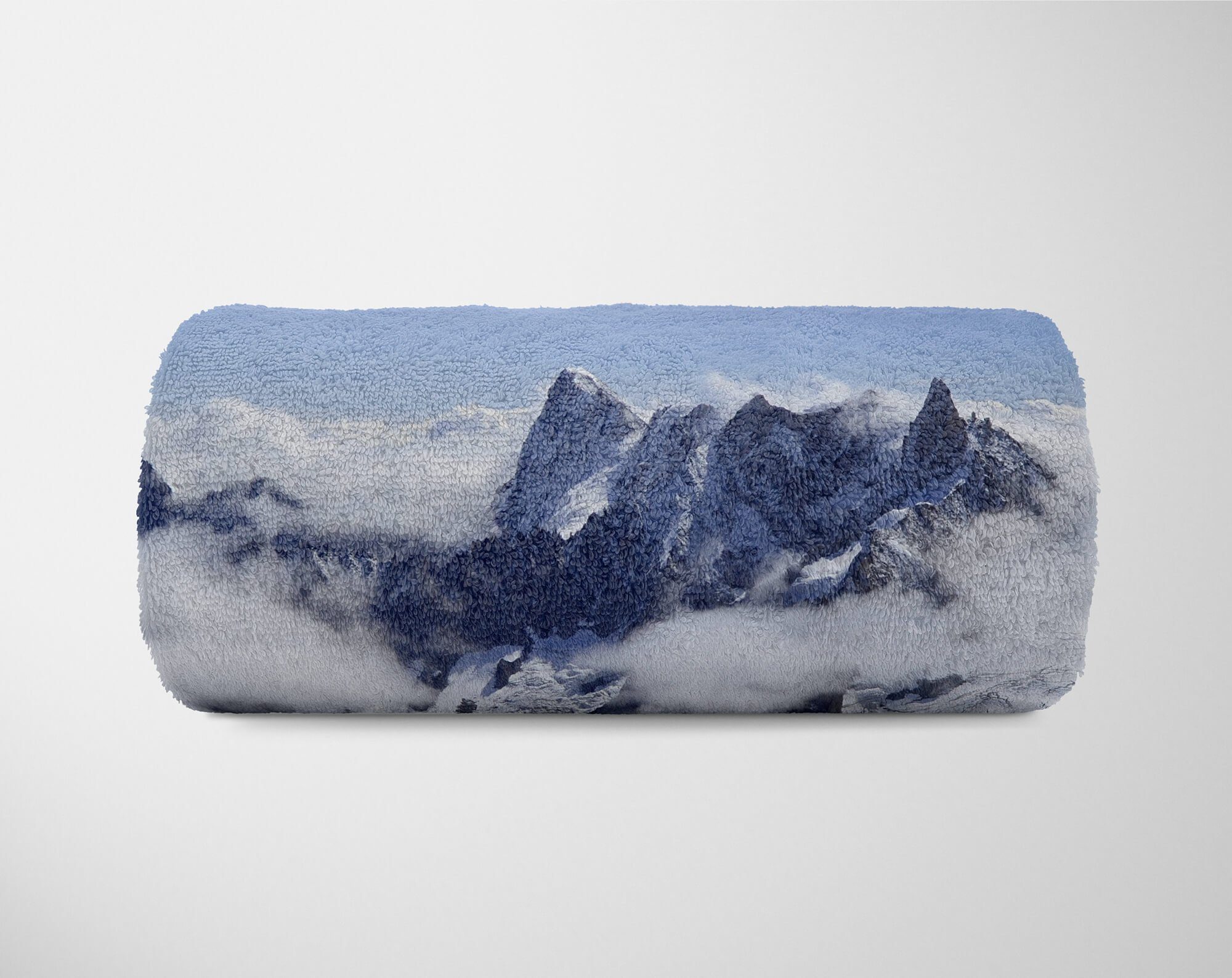 Handtücher Schnee, Fotomotiv Saunatuch Art (1-St), Baumwolle-Polyester-Mix Handtuch Berge Strandhandtuch Wolken mit Kuscheldecke Sinus Handtuch