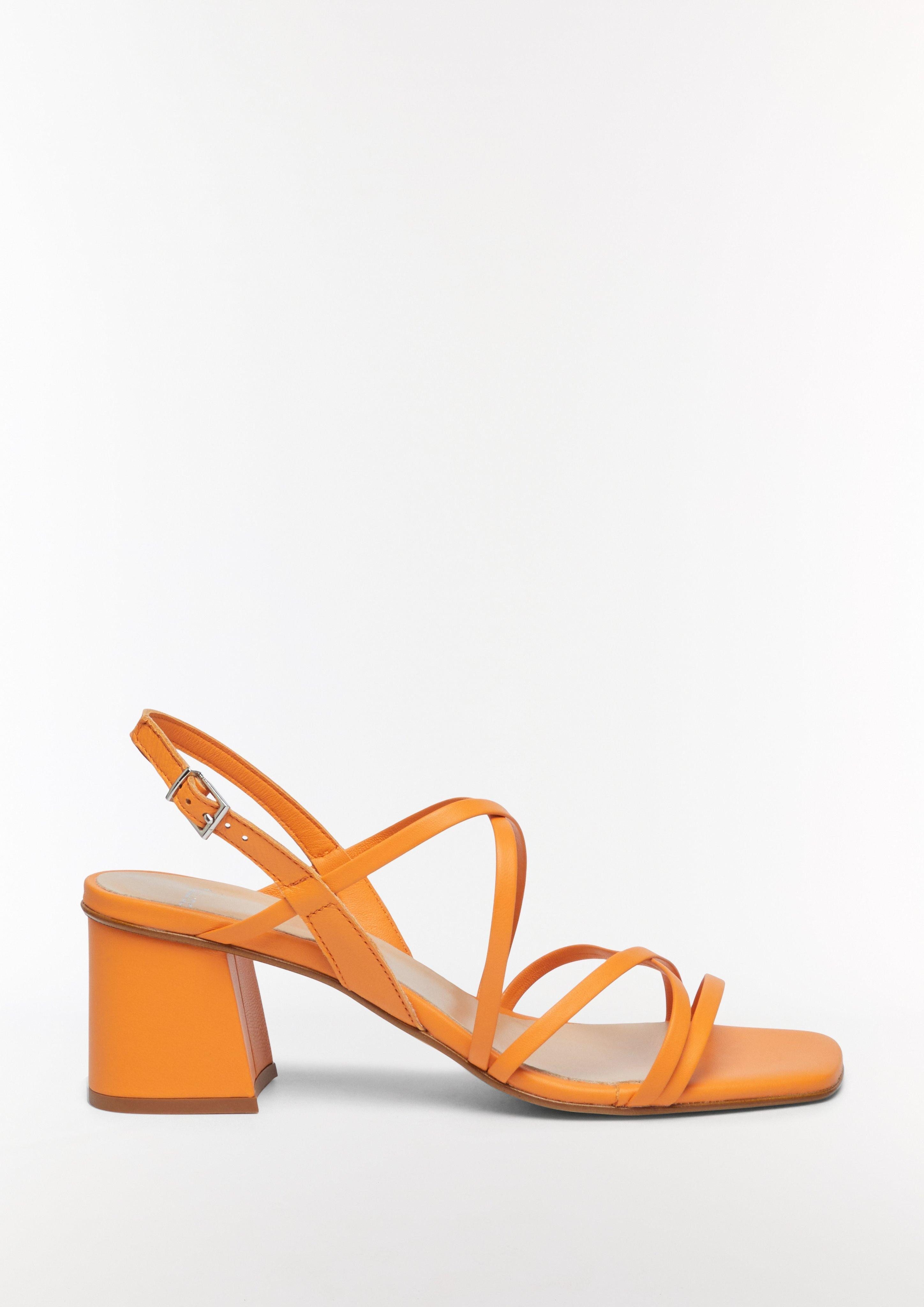 Comma Leder-Sandalen mit Riemen und Blockabsatz Sandale