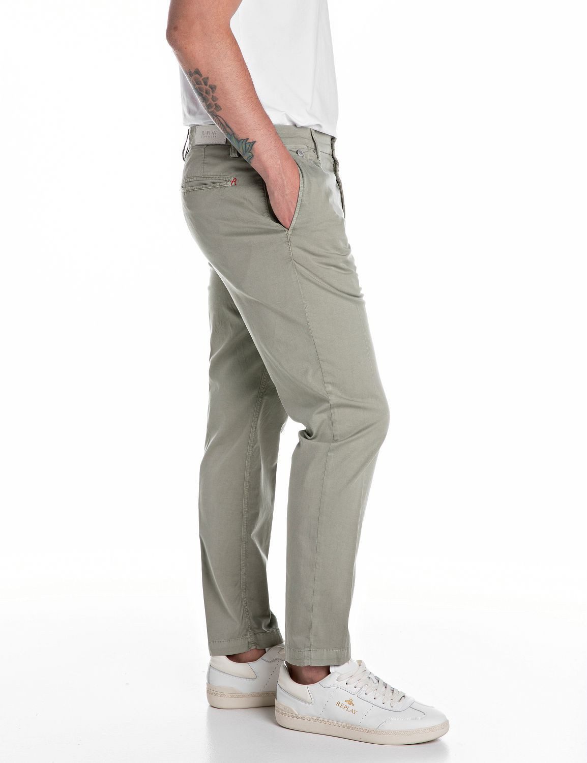 Chinos