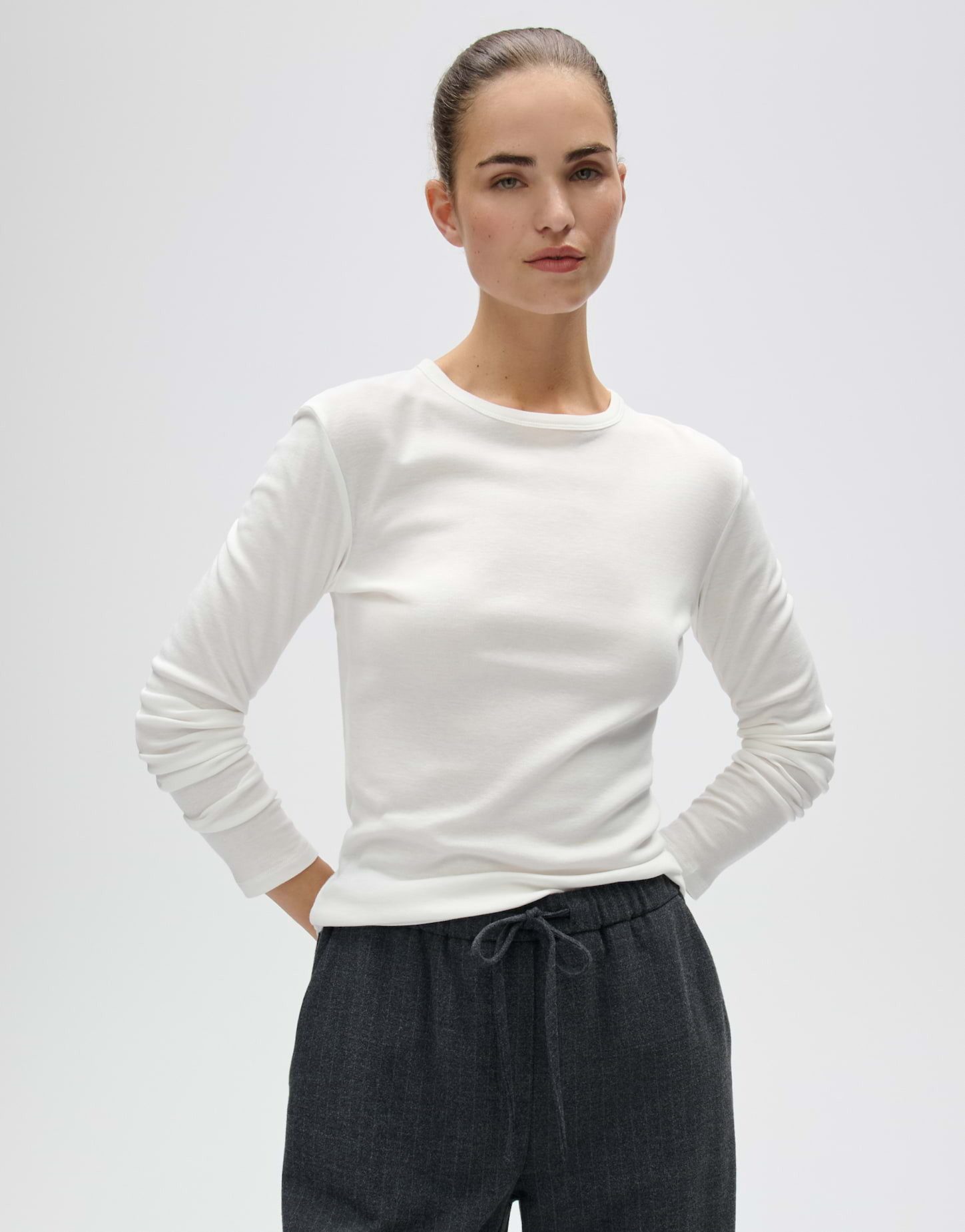 OPUS Longsleeve Sherrie aus weichem Jersey Schmale Passform für stilvolle und bequeme Alltagslooks