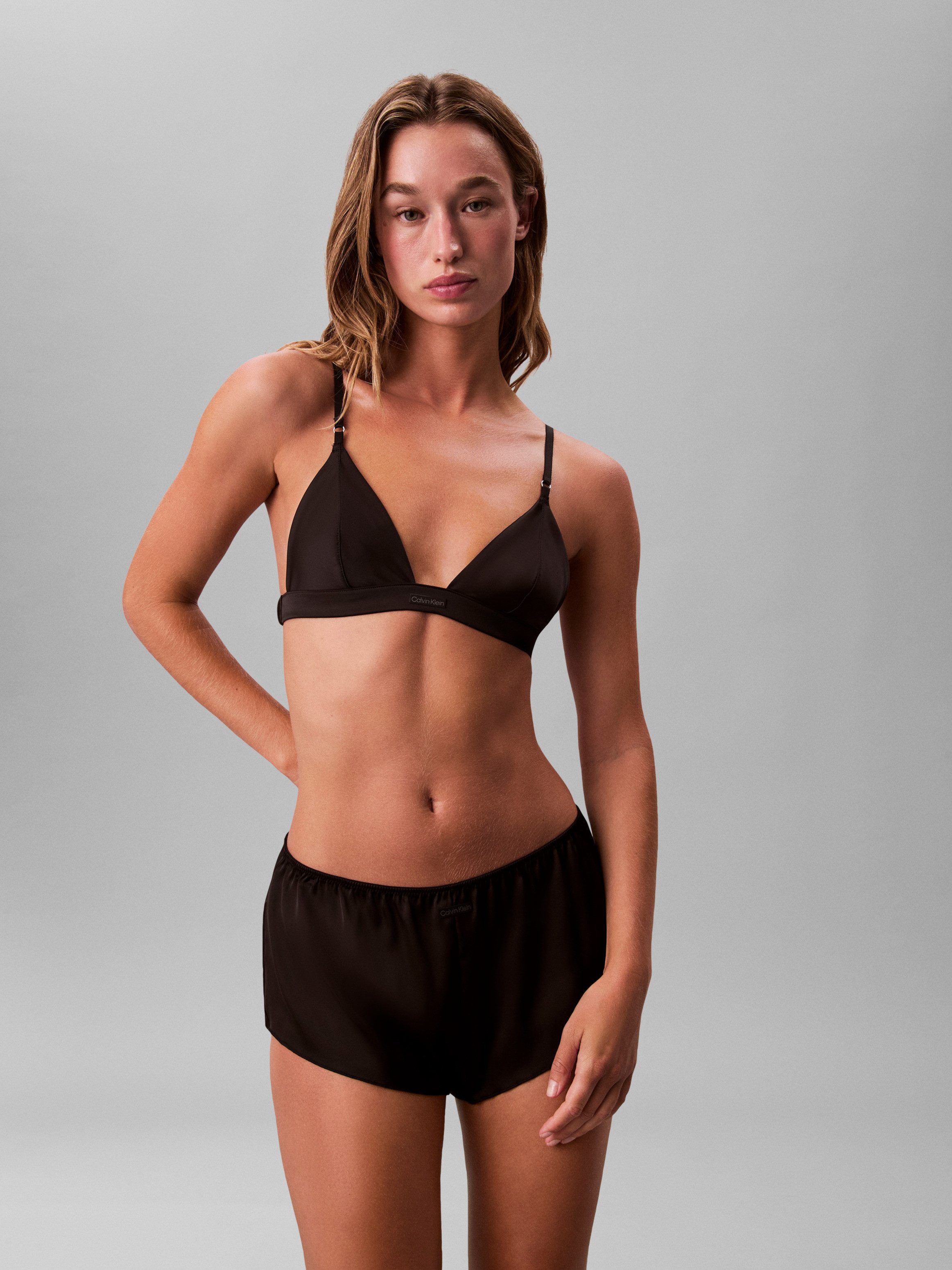 Calvin Klein Underwear Triangel-BH Körpernahe Passform mit elastischem Bund