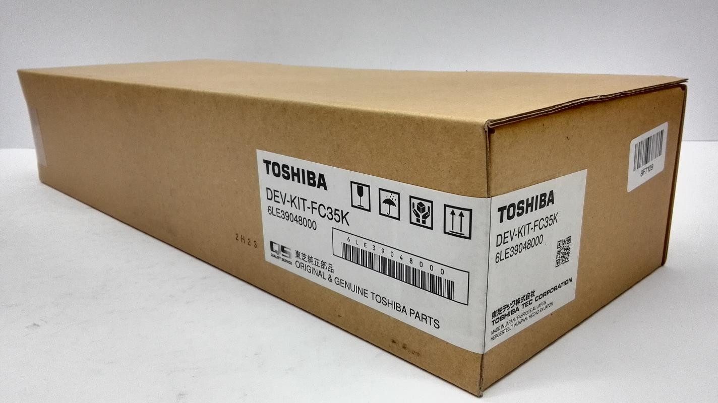Toshiba Tonerkartusche 6LE39048000