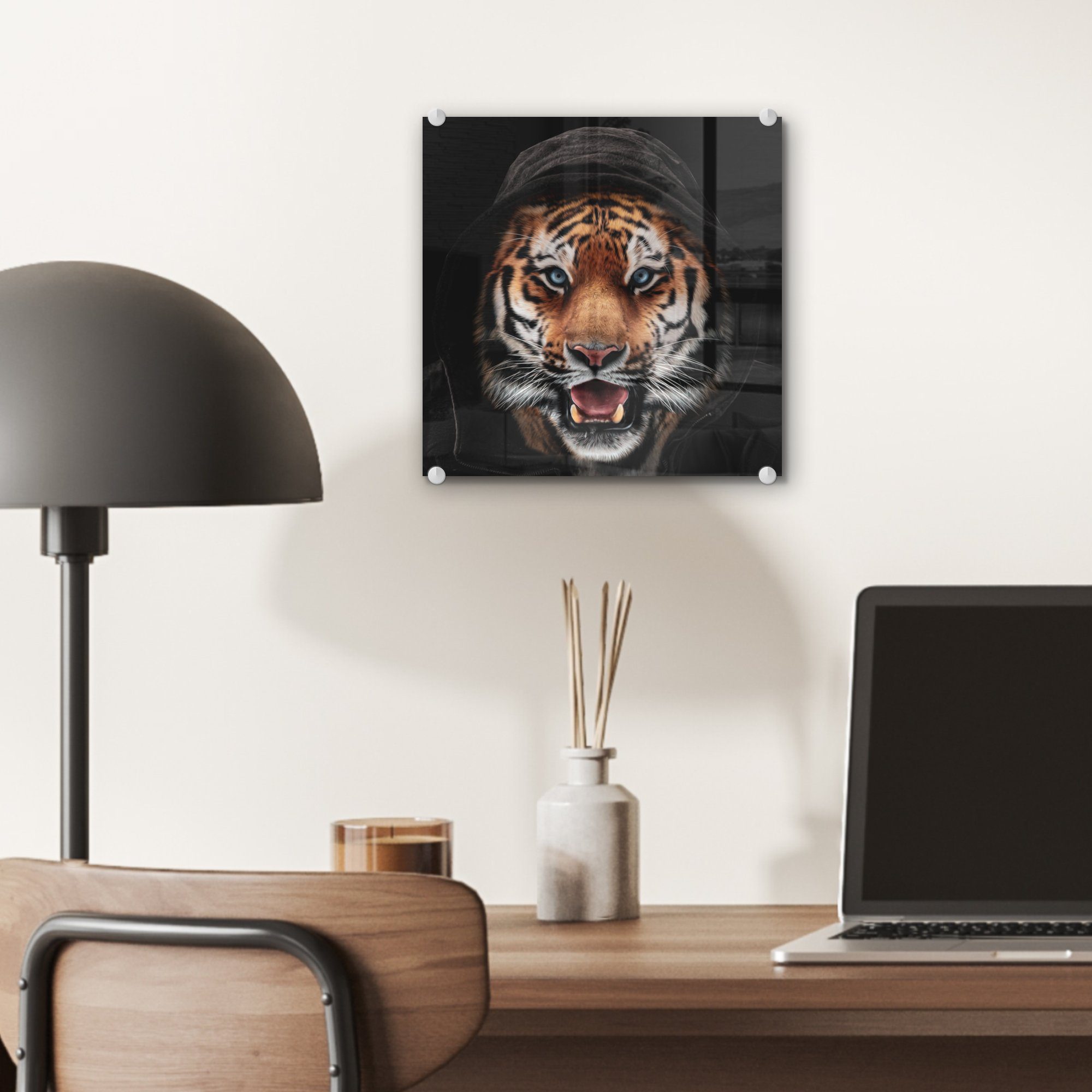 MuchoWow Acrylglasbild Tiger - Kleidung St), Wandbild - Glas - (1 - Glas Glasbilder auf - auf Foto Wanddekoration Blau, Bilder