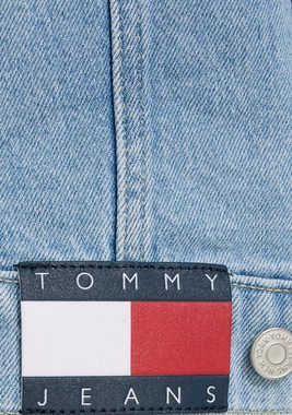 Tommy Jeans Plus Jeansjacke RYAN RGLR TRCKR JCKT Große Größen, mit Fade-Effekte
