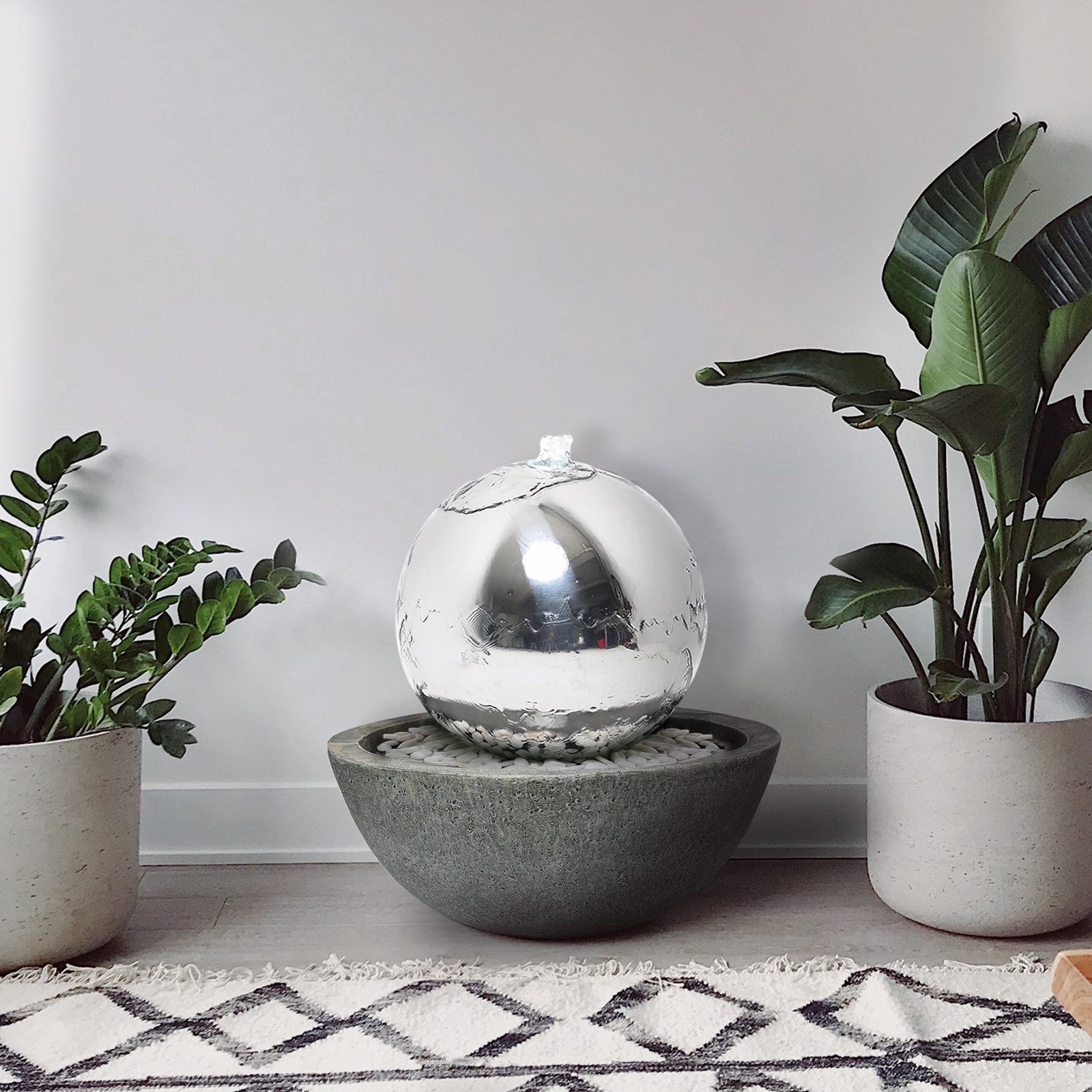 Köhko Zimmerbrunnen Kugelbrunnen aus Edelstahl mit LED-Beleuchtung und Harz günstig online kaufen