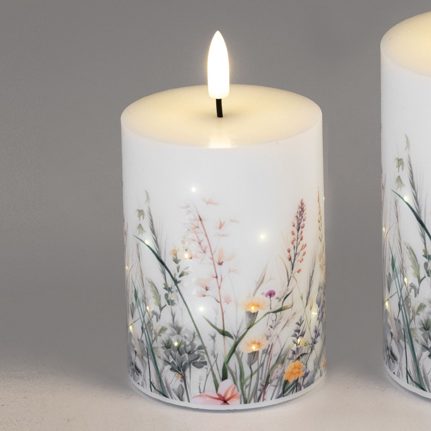 formano LED-Kerze Wiesenblumen, mit Timerfunktion, Weiß, Motiv: Wiesenblumen