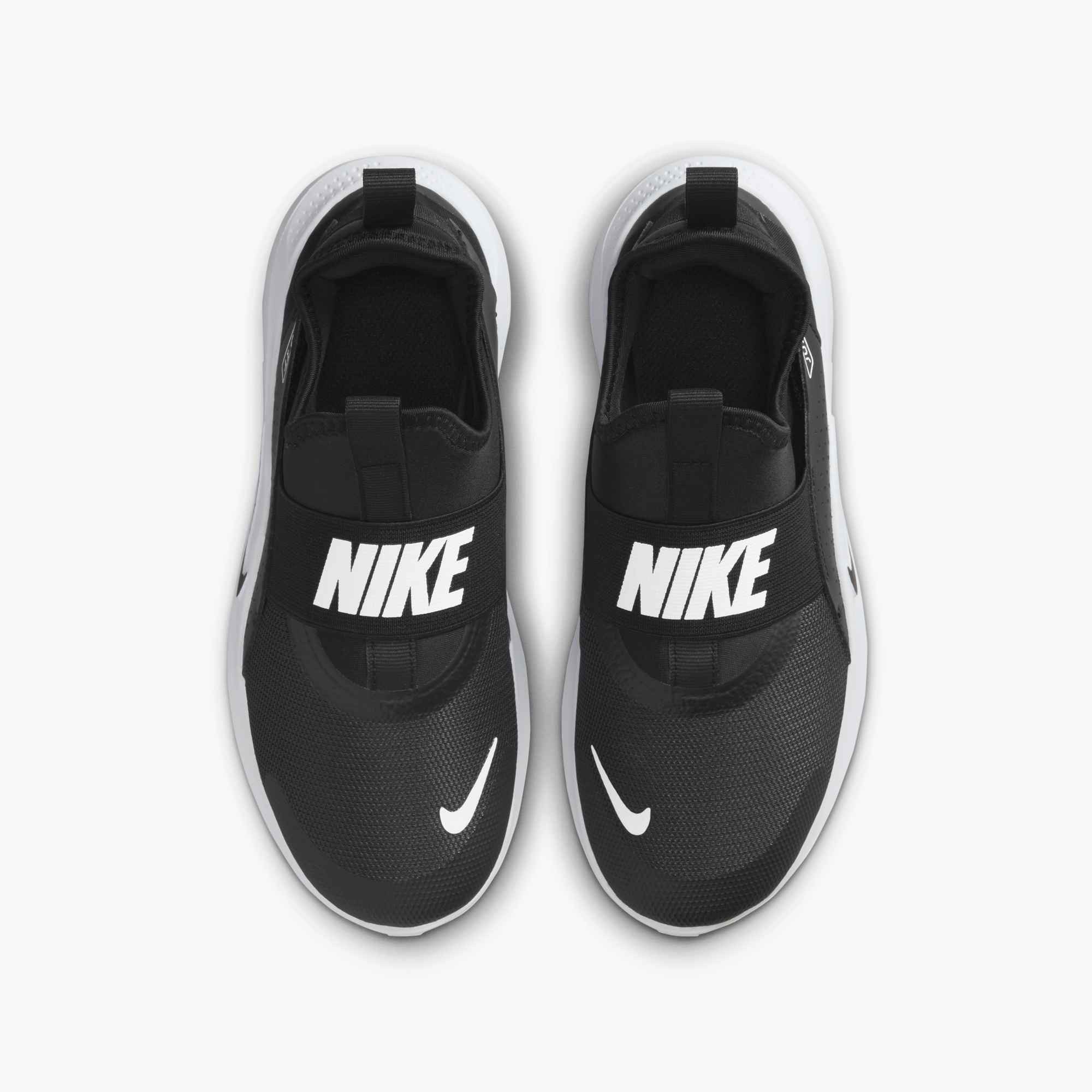 Nike Flex Runner 4 Laufschuh mit praktischem Schlupfeinstieg