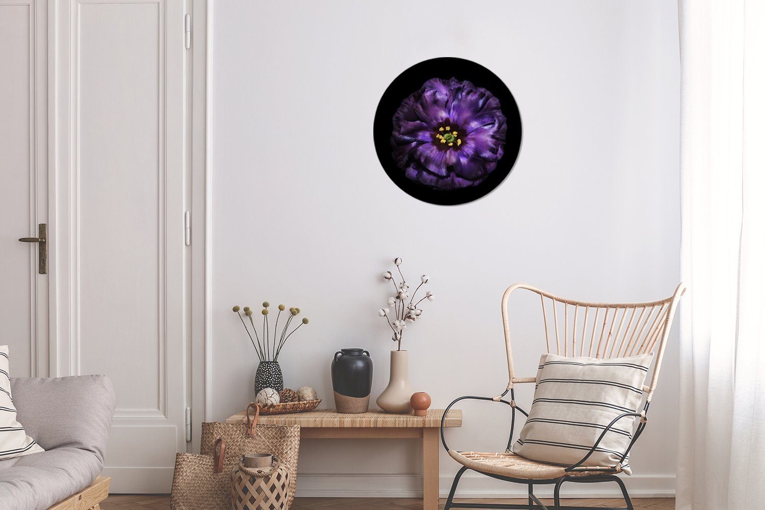 Wandbild, Wanddekoration MuchoWow 30x30 Eine Kreis Wohnzimmer, abgebildet, cm St), violette Gemälde Hintergrund Blume schwarzem Forex, (1 Rundes vor