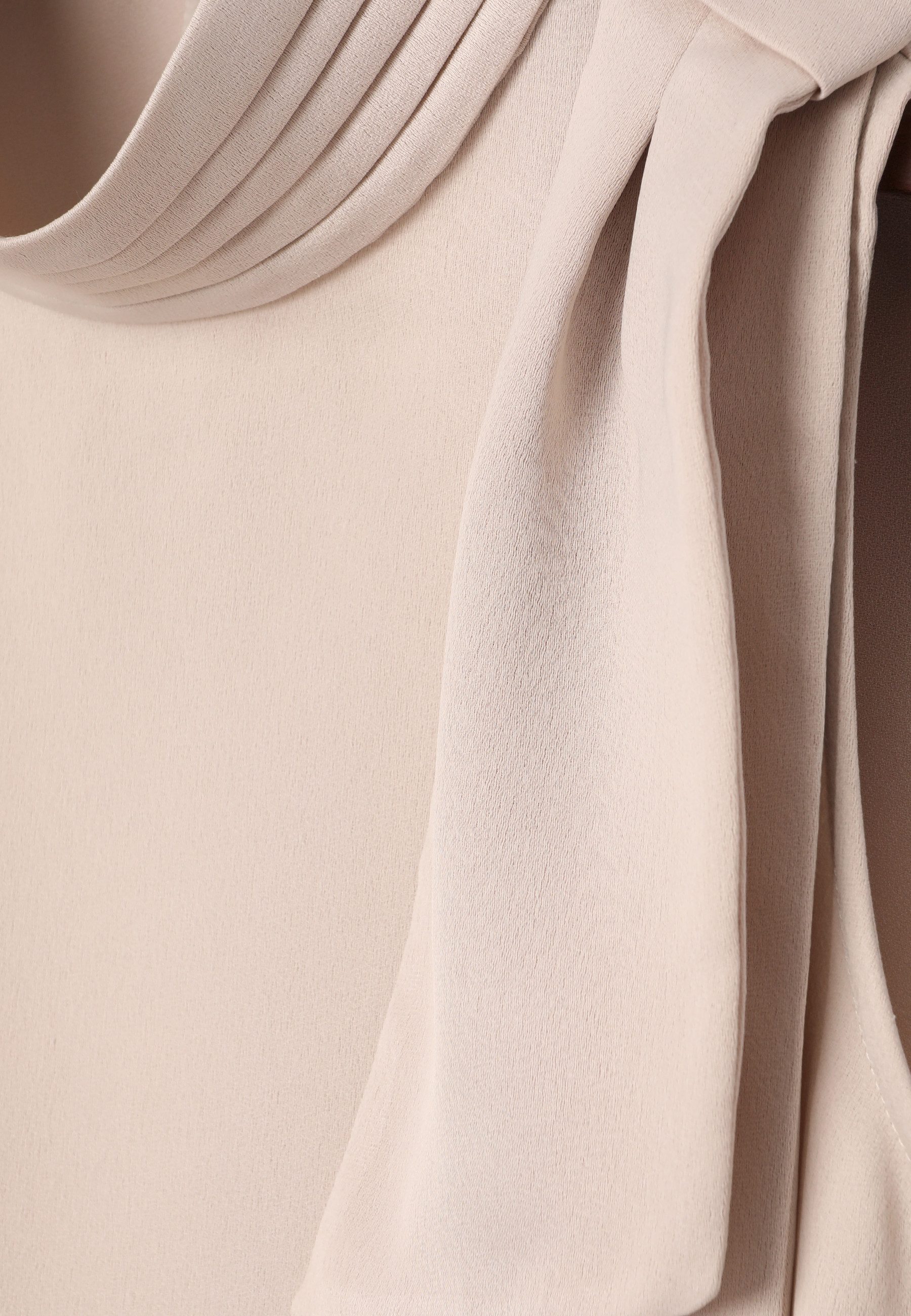 TATUUM Klassische Bluse Satin-Turtleneck Blouse - Lorita