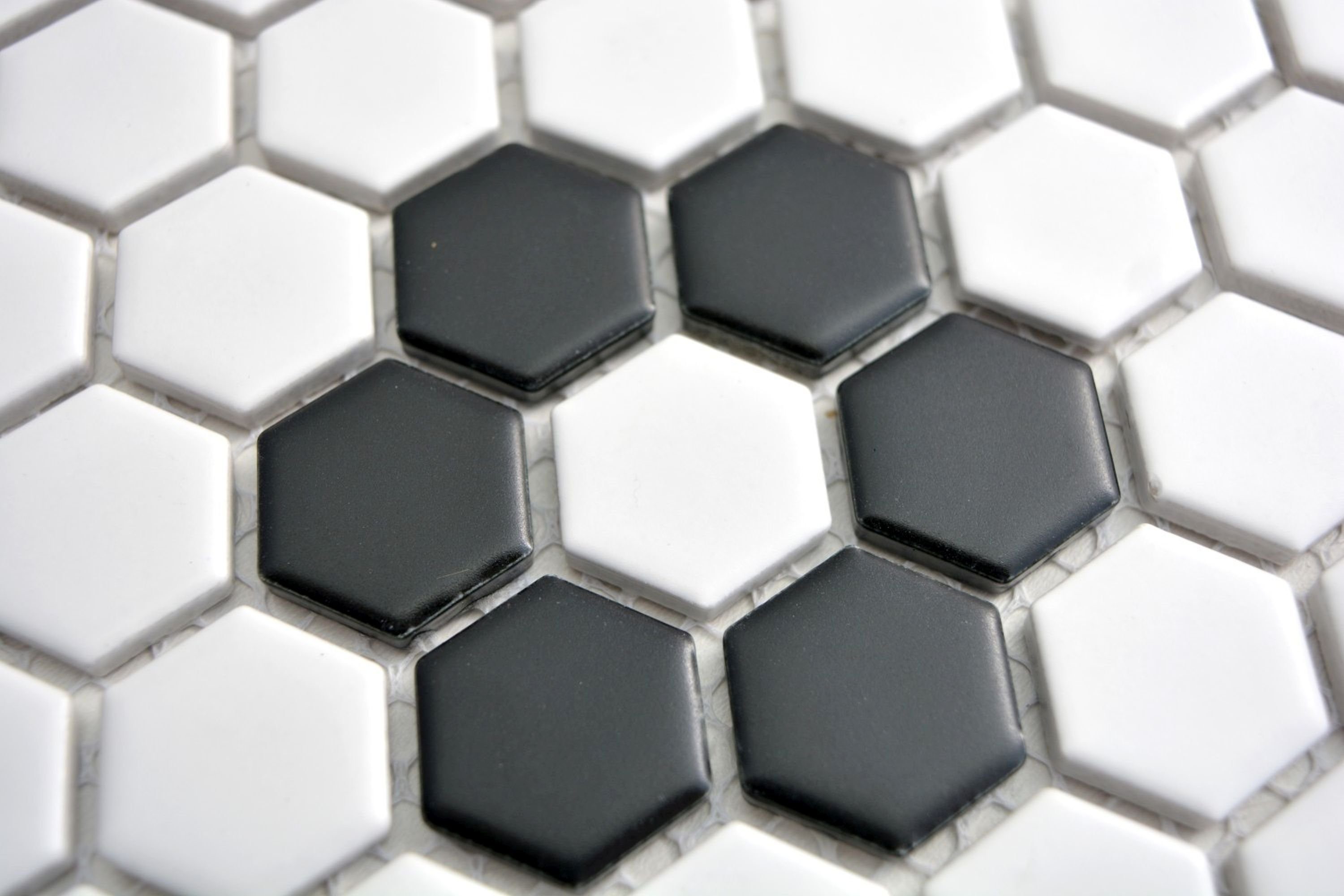 Küche Keramik Mosaikfliesen Fliese schwarz weiß Mosaik WC matt Mosani Hexagonale Sechseck