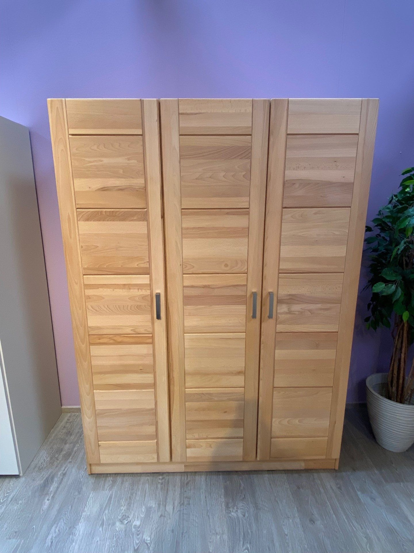 ELFO Kleiderschrank Kleiderschrank Tollow Schrank Kernbuche massiv geölt 3türig B 152cm