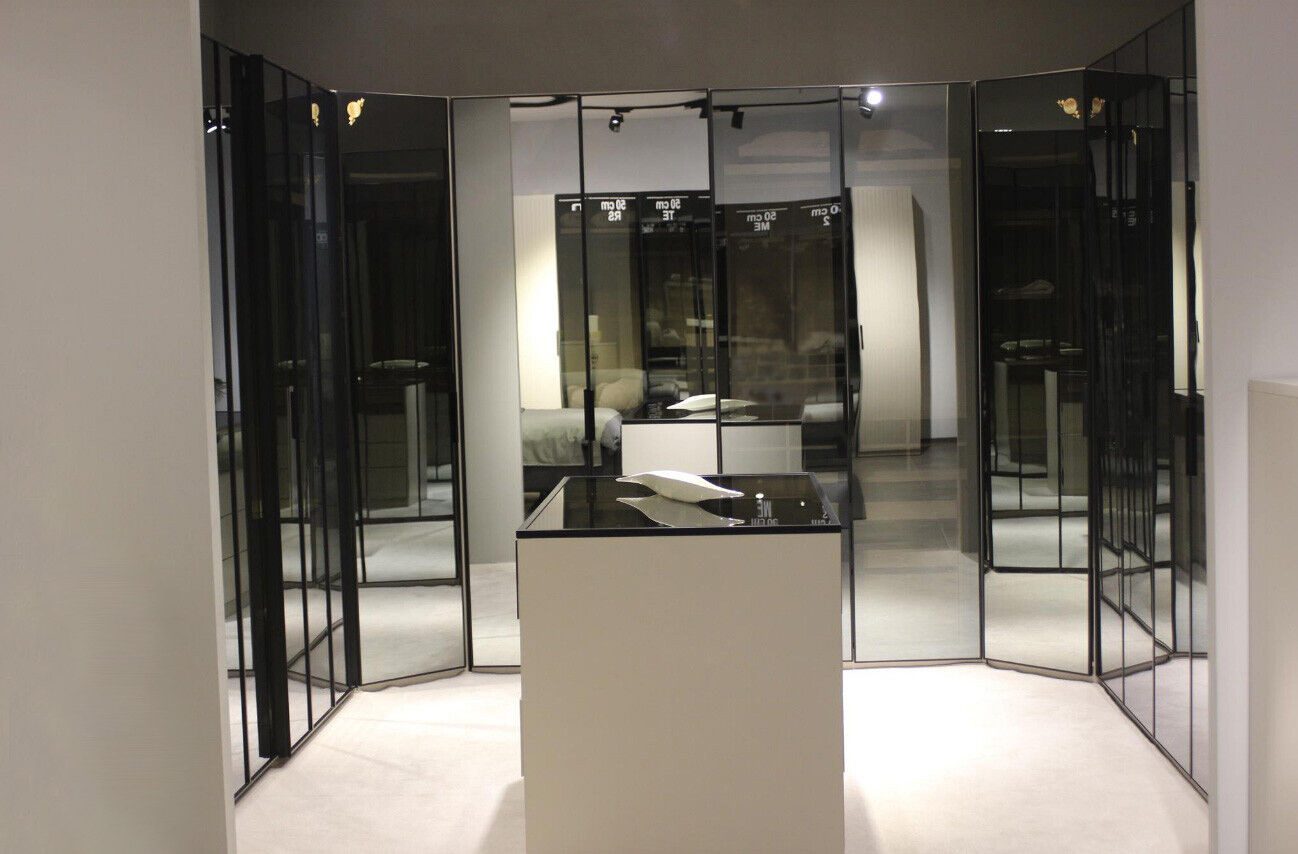 JVmoebel Garderobenschrank Exklusiver Glasschrank Schlafzimmer Garderobenschrank Designer Kommode (2-St., Garderobenschrank/Kommode) Made in Europa