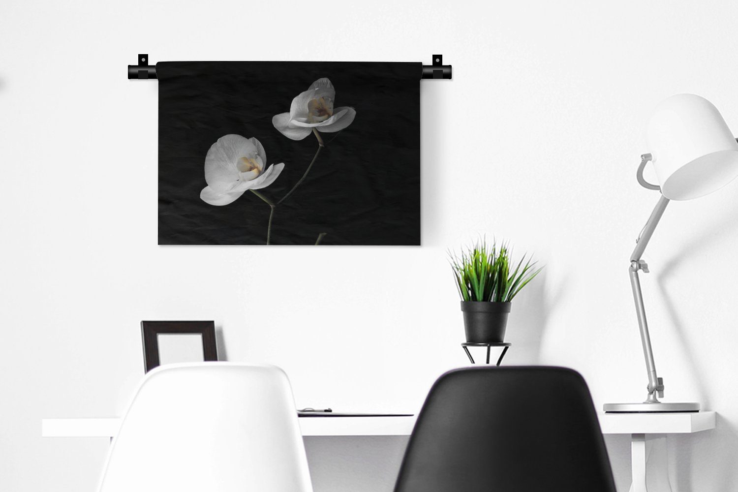 MuchoWow Wanddekoobjekt Orchidee - Kleid, Wanddeko - Schlafzimmer, Wohnzimmer, Blumen Stilleben, Kinderzimmer - Wandbehang, Weiß für Schwarz 