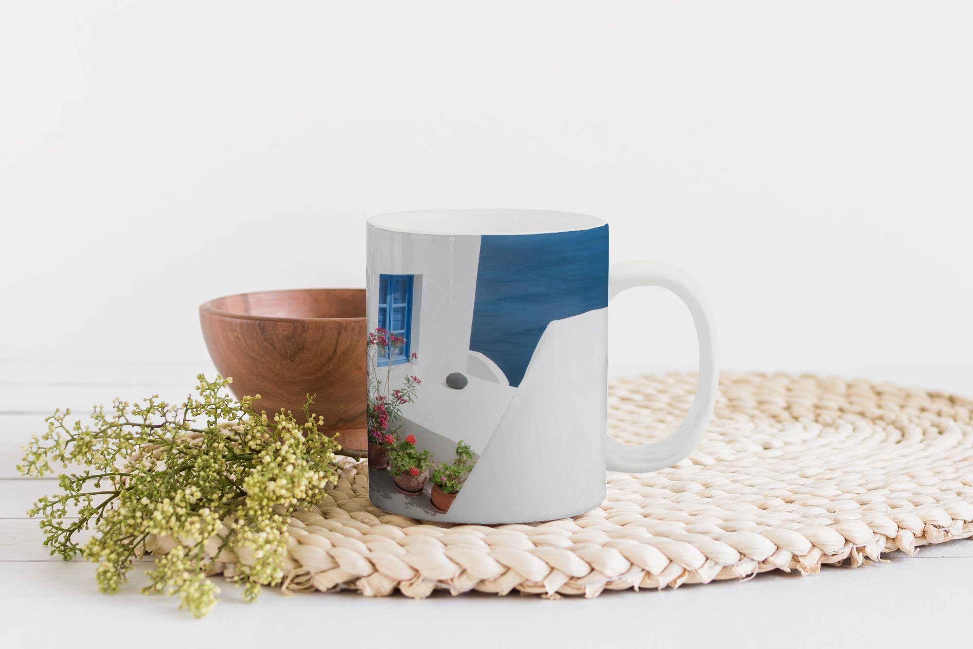 Teetasse, Kaffeetassen, Architektur - Becher, MuchoWow Tasse Weiß Tür, Teetasse, - Keramik, Blau Geschenk -