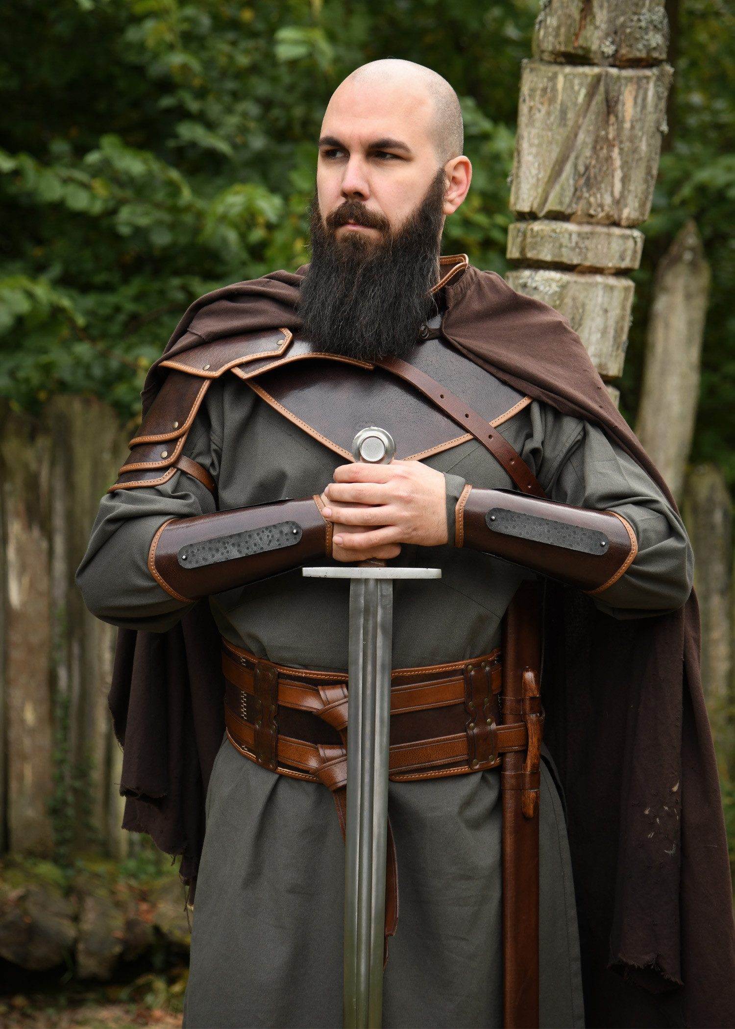 Ritter-Kostüm Leder Kragen braun, „Arnulf“
