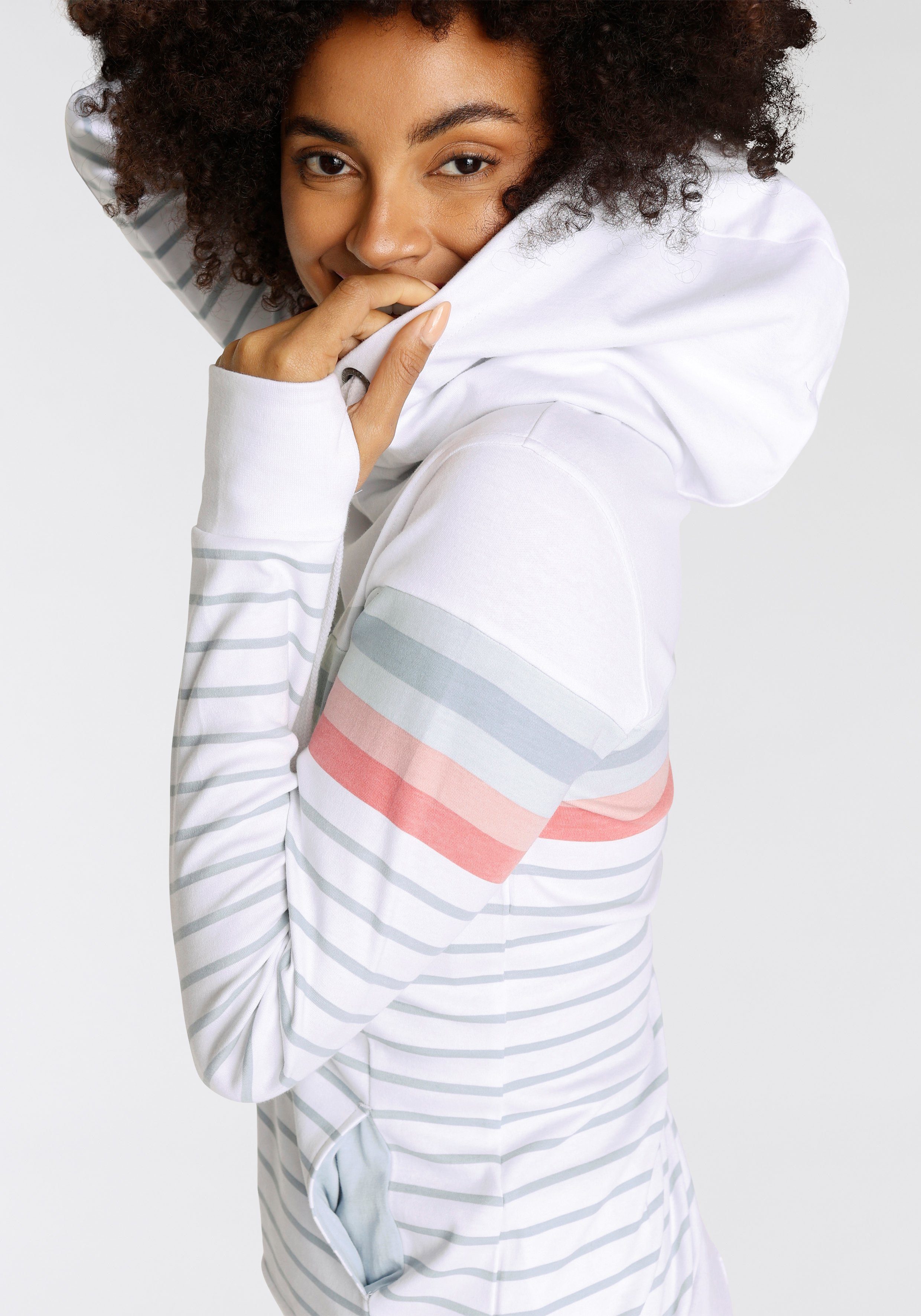 KangaROOS Kapuzensweatshirt Langarm mit Daumenlöchern, bequem geschnitten und hüftbedeckend