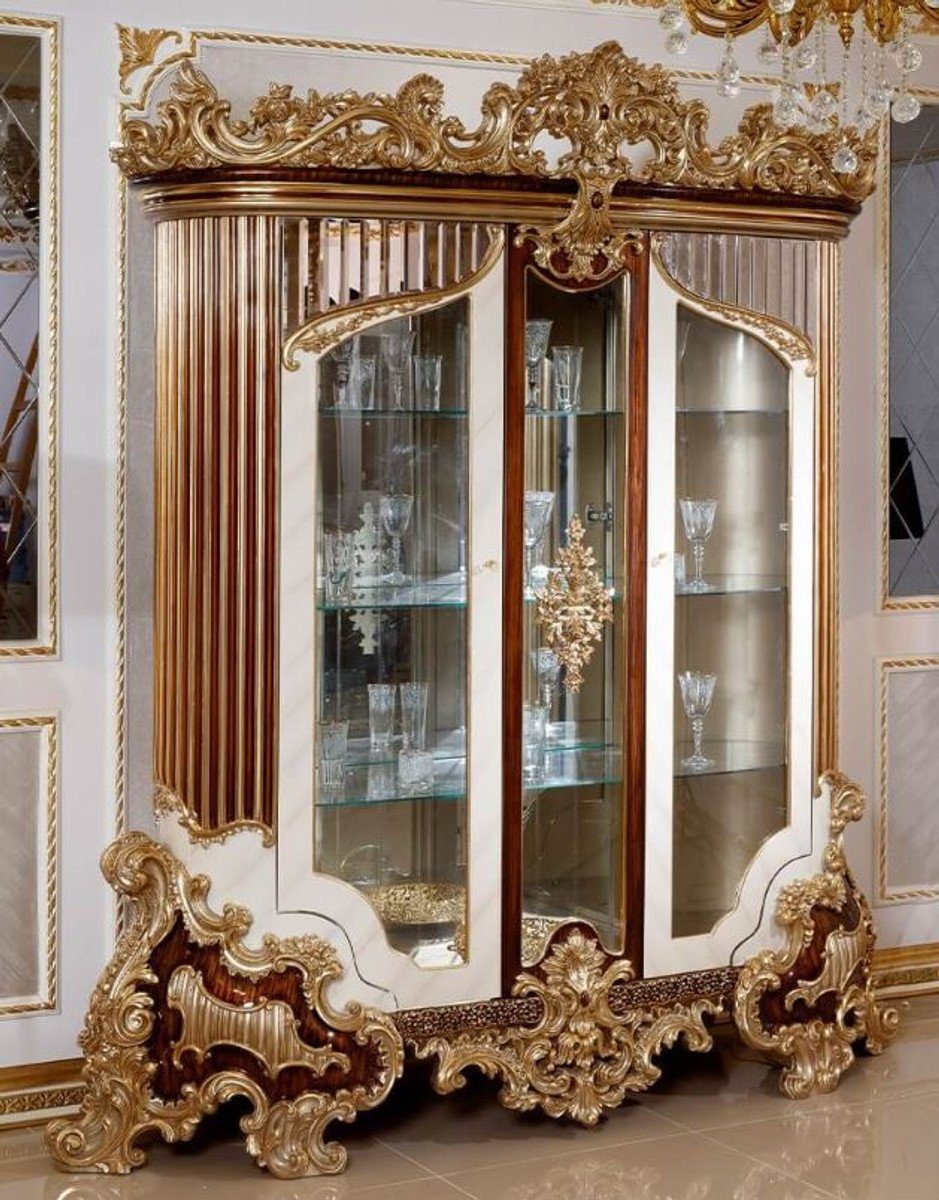 Casa Padrino Vitrine Luxus Barock Vitrine Weiß / Braun / Gold - Prunkvoller Massivholz Vitrinenschrank mit 2 Glastüren - Handgefertigte Barock Möbel - Edel & Prunkvoll