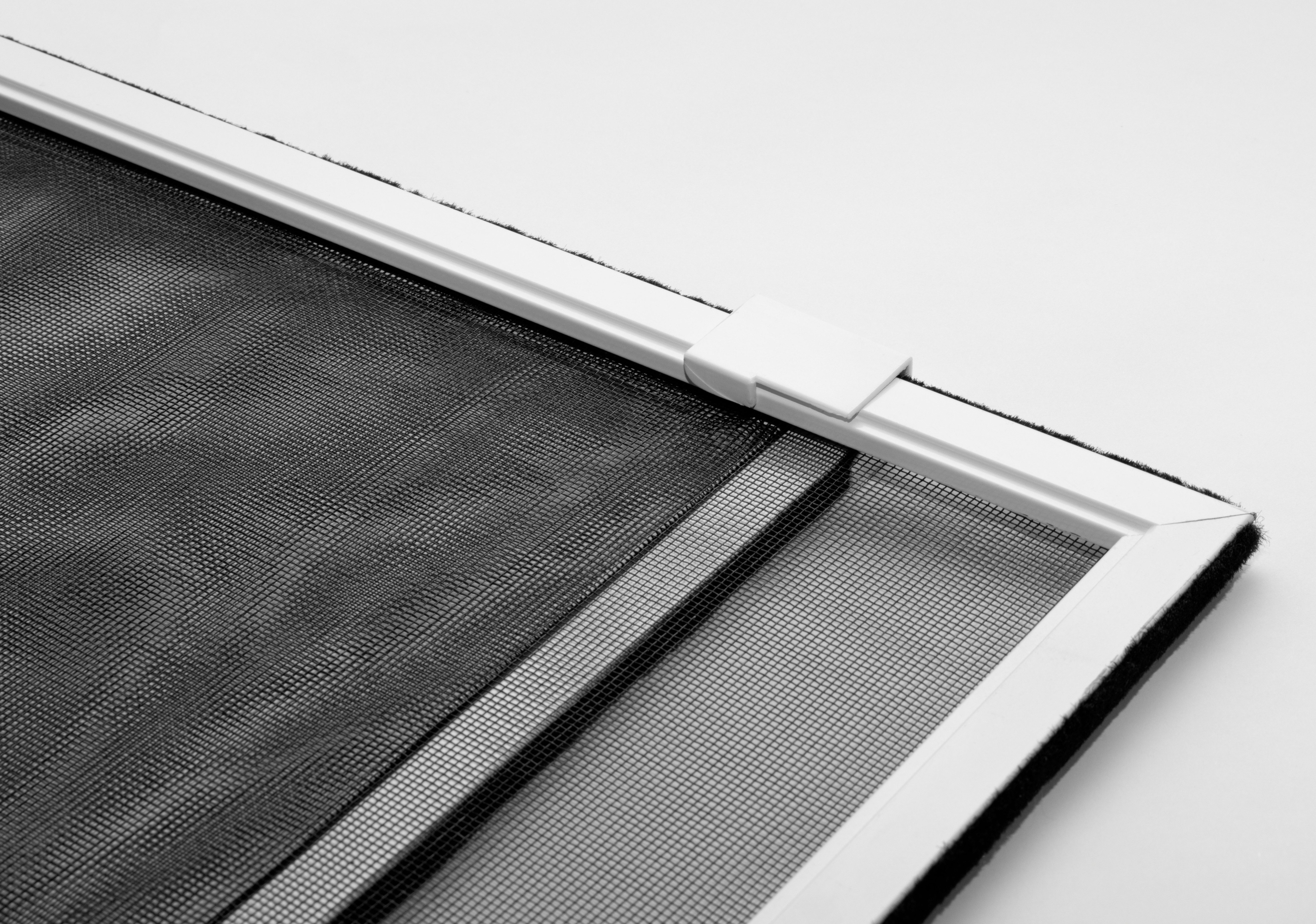 SCHELLENBERG Insektenschutz-Fensterrahmen ausziehbares Fliegengitter Schiebefenster mit Rahmen, 50 x 75 - 142 cm oder 75 x 100 -193 cm, weiß und anthrazit – Bild 5 von 5