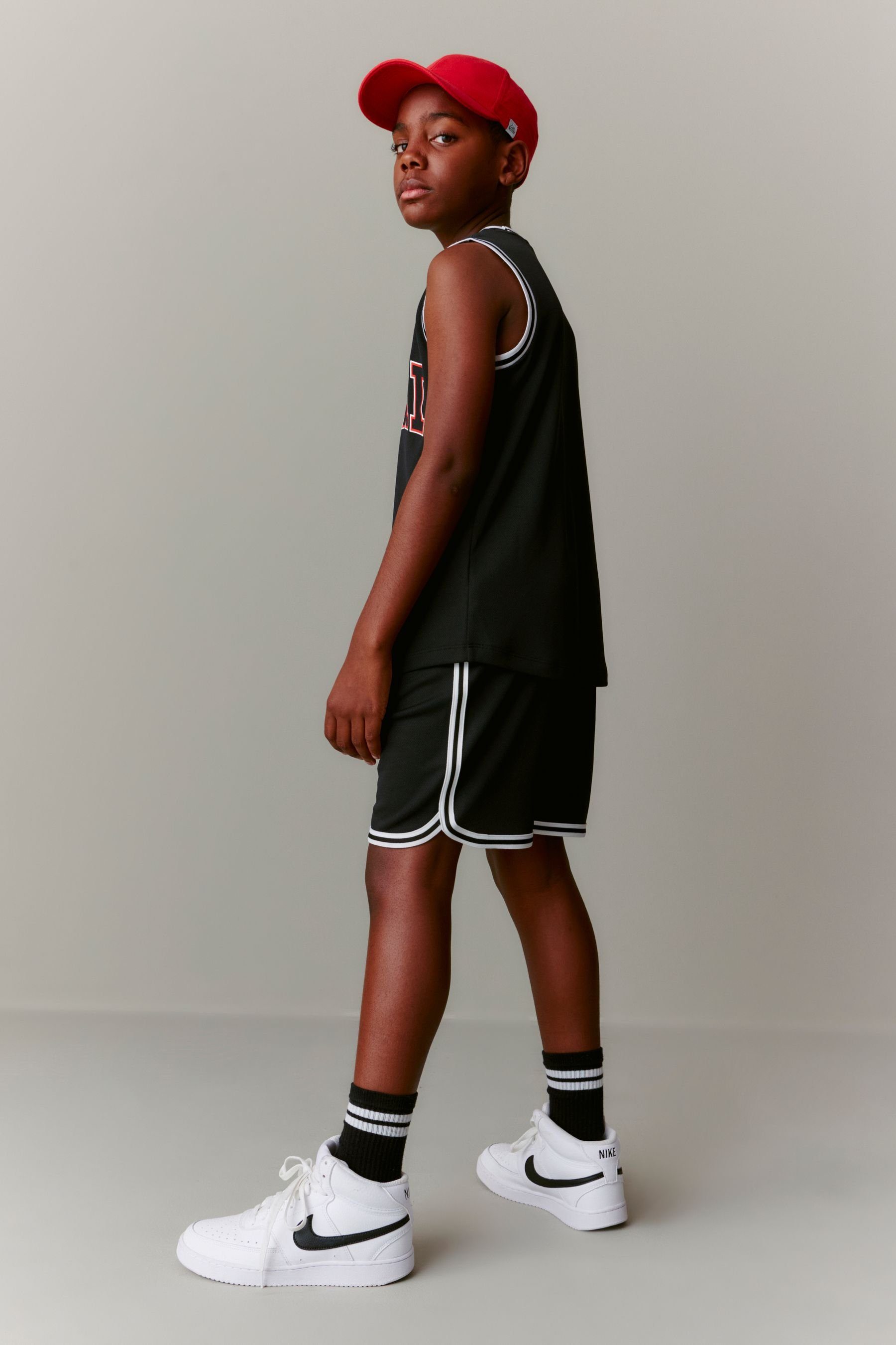 Basketball-Shorts Miami Shorts Next (2-tlg) Black und im Trägertop Top & Set