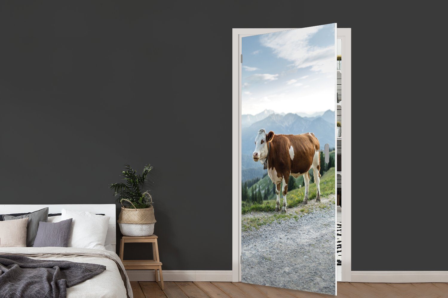MuchoWow Türtapete Braun, bedruckt, - Fototapete Türaufkleber, Alpen Tür, St), cm Matt, - (1 75x205 Kuh für