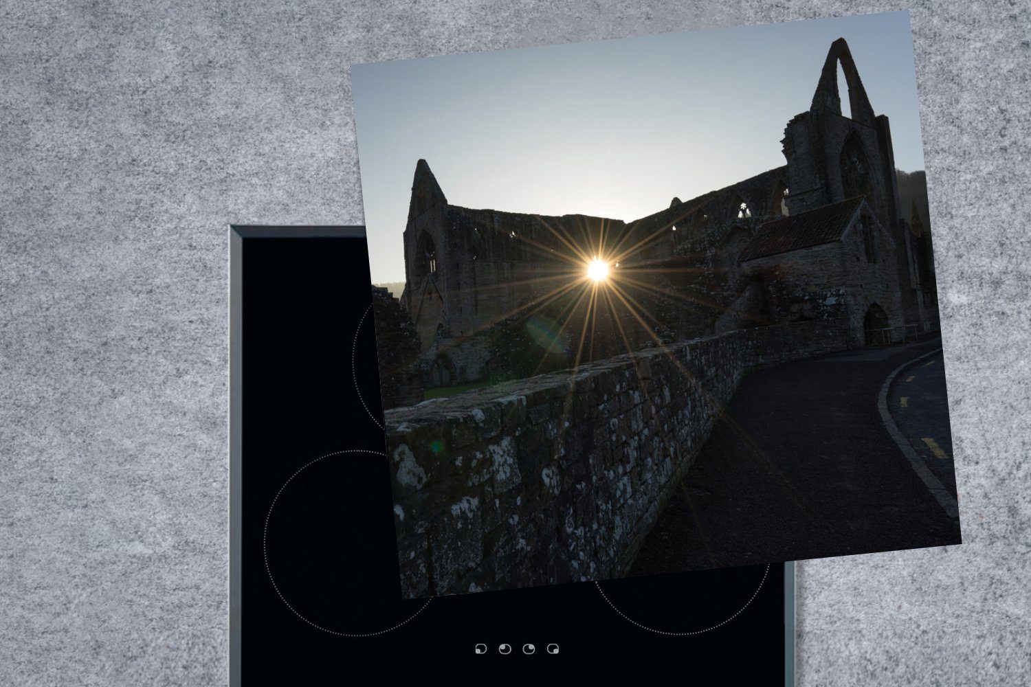 Herdblende-/Abdeckplatte in für (1 Wales, Ceranfeldabdeckung, die 78x78 Abbey durch Tintern MuchoWow tlg), Löcher Arbeitsplatte cm, Sonne küche Vinyl, von