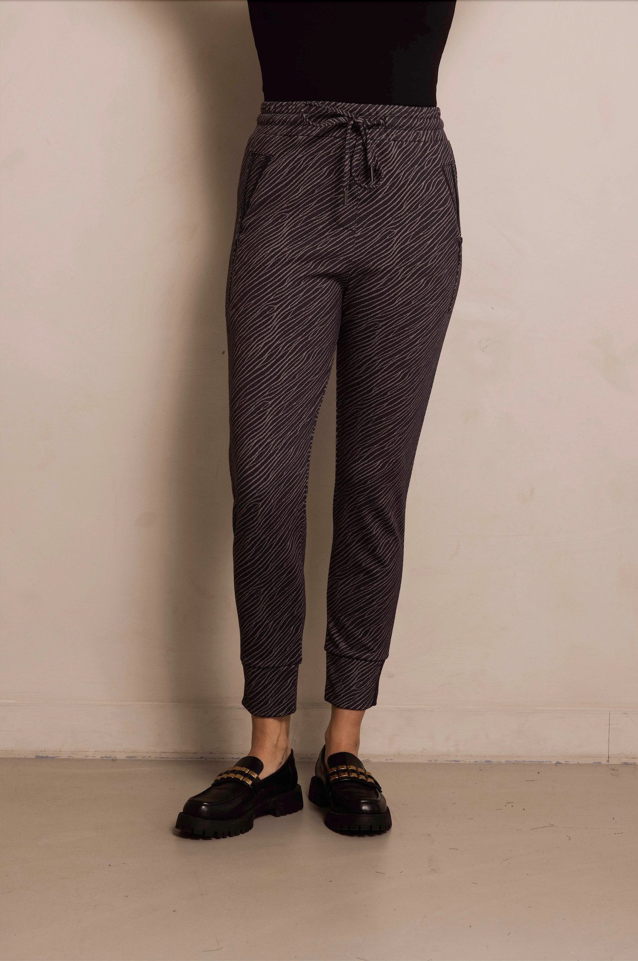 Zhrill Stoffhose ZHFABIA mit Zebra Muster günstig online kaufen